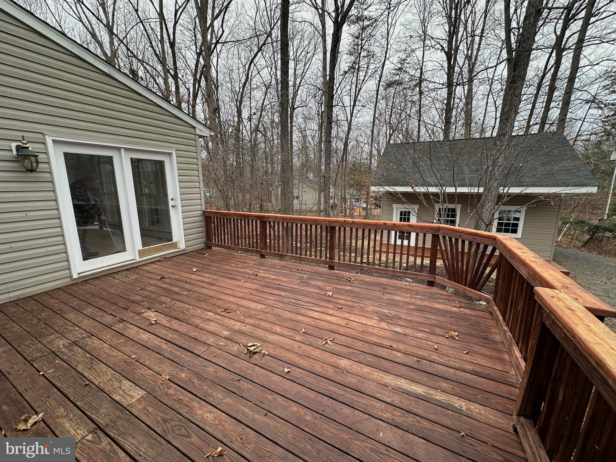 BLUE RIDGE SHORES - Residential