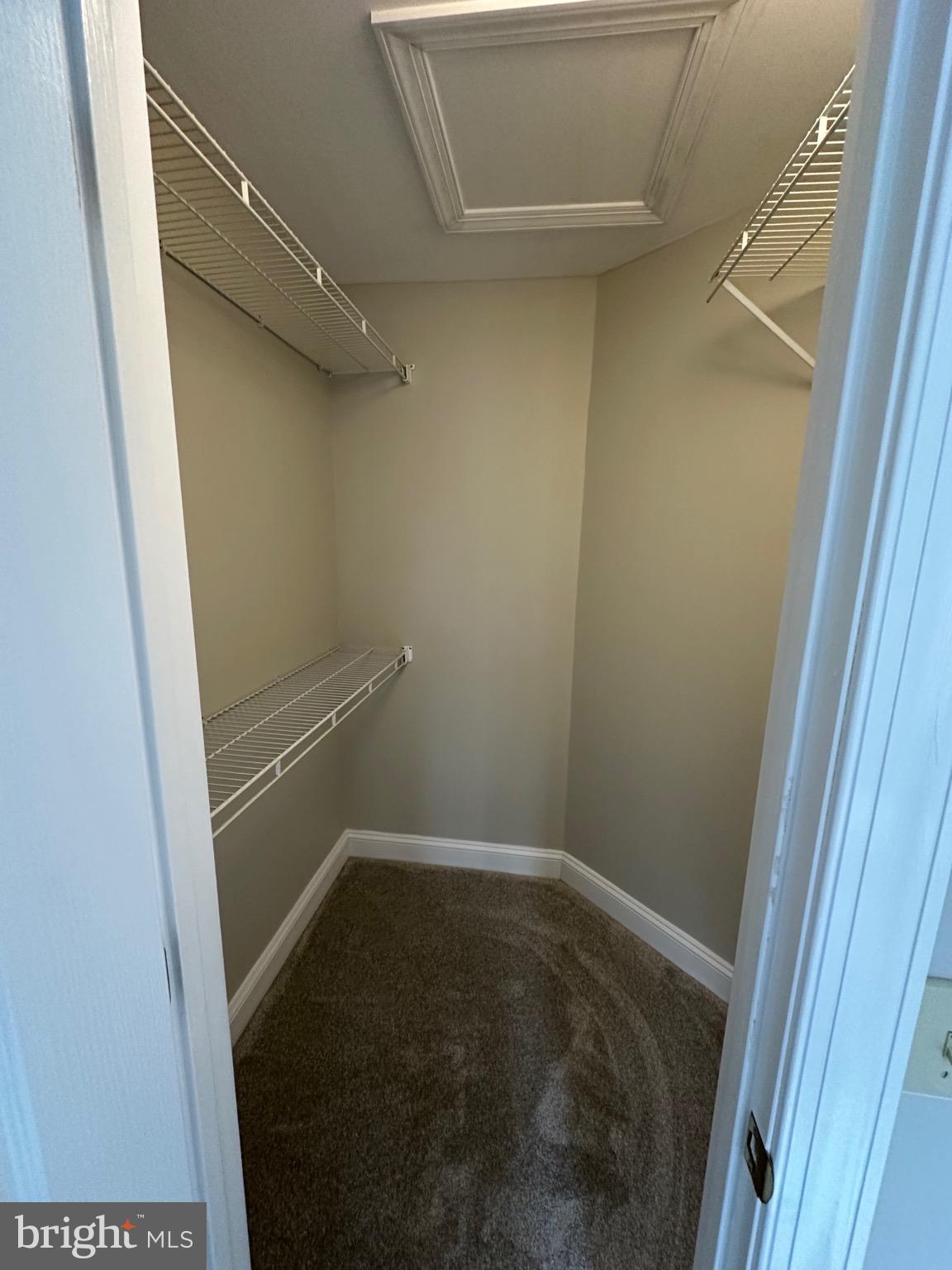 BLUE RIDGE SHORES - Residential