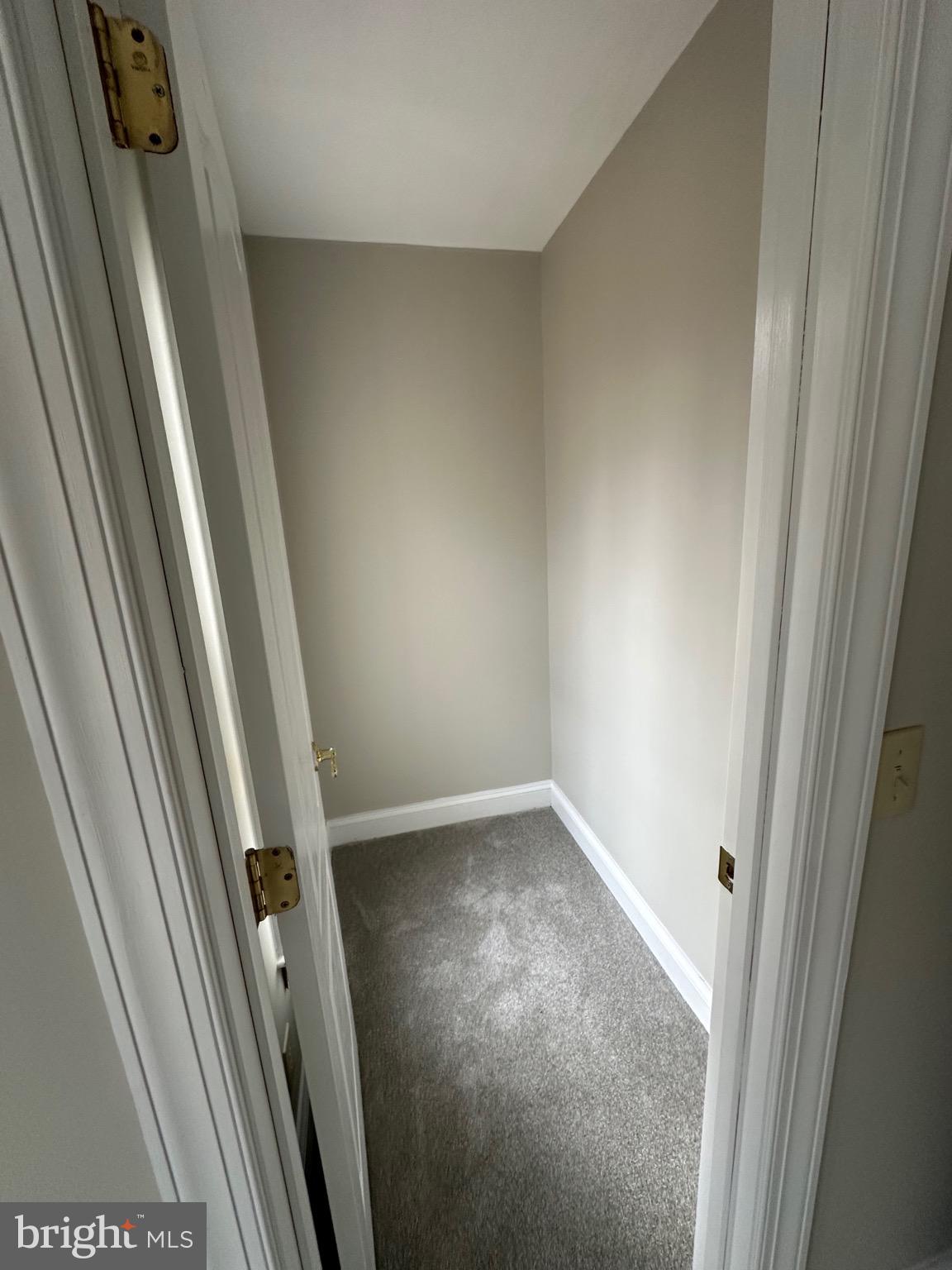 BLUE RIDGE SHORES - Residential