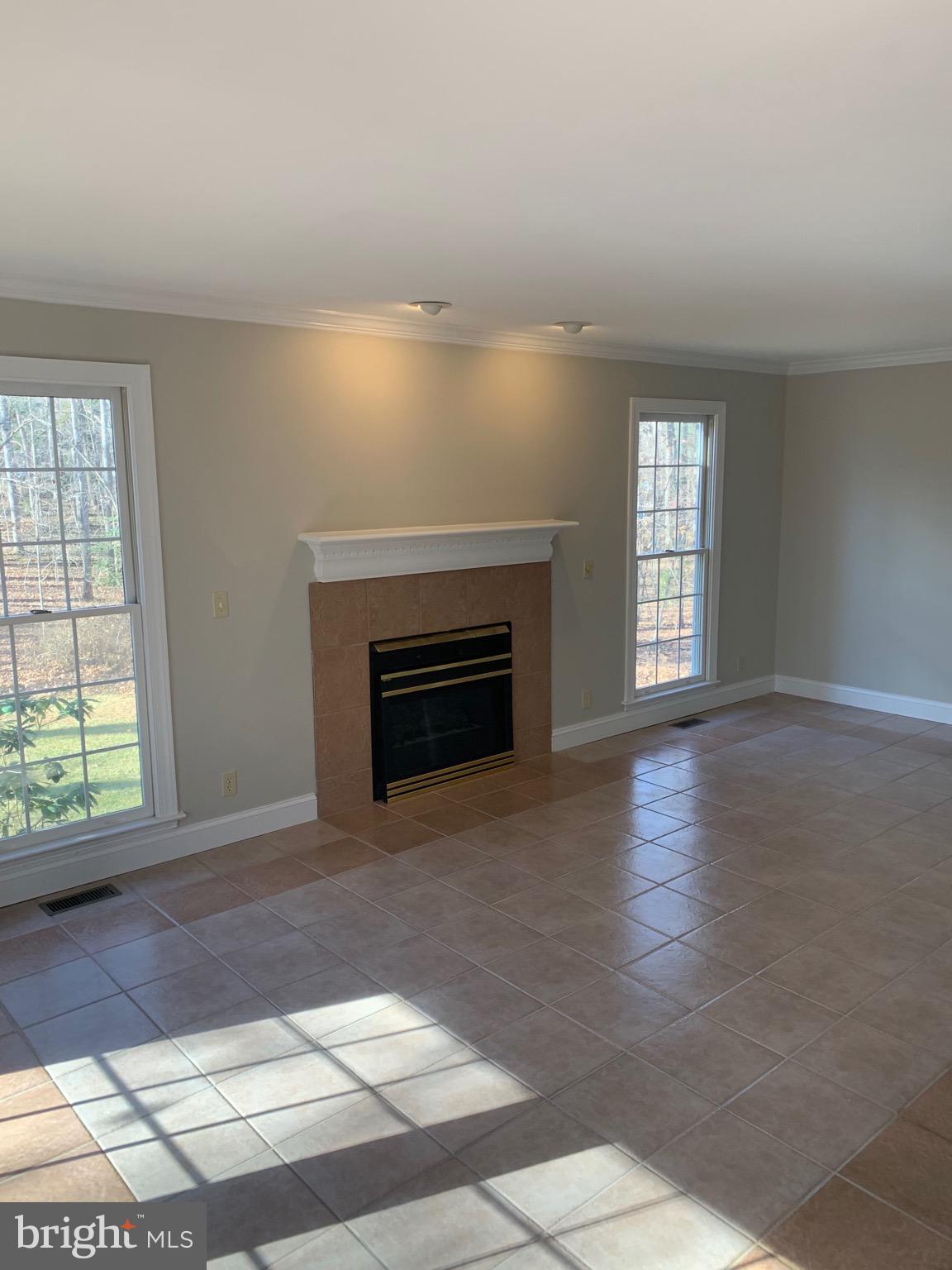 BLUE RIDGE SHORES - Residential