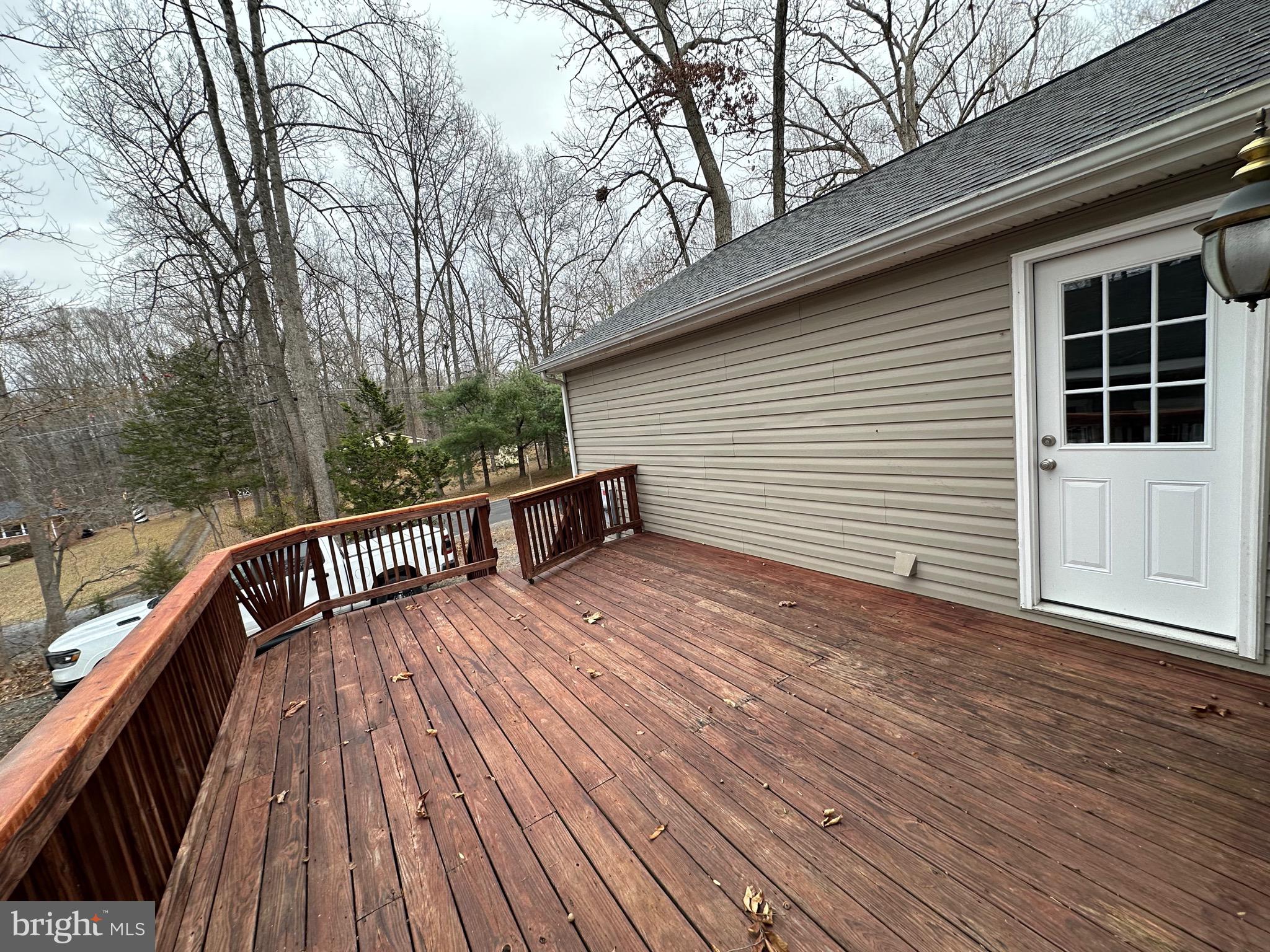 BLUE RIDGE SHORES - Residential