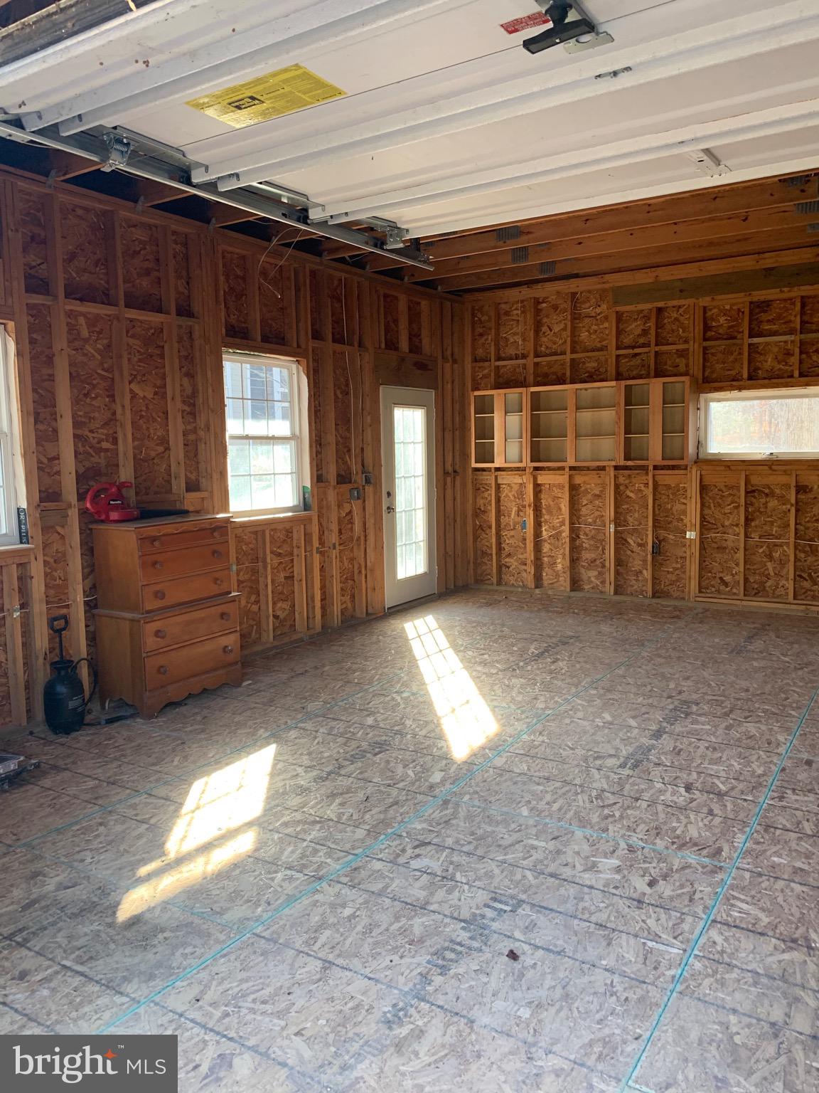 BLUE RIDGE SHORES - Residential