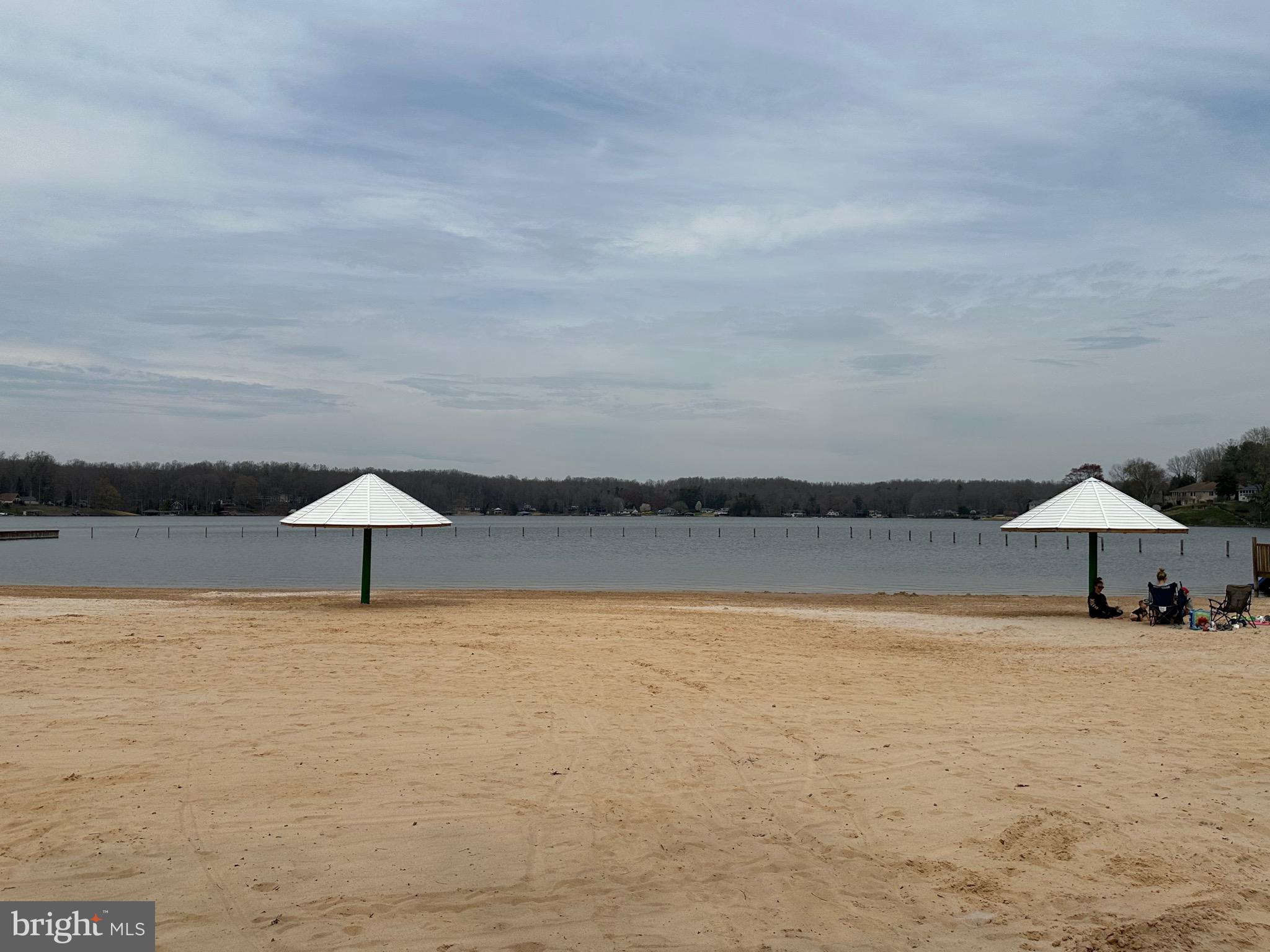 BLUE RIDGE SHORES - Residential