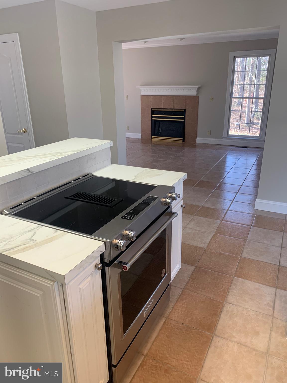 BLUE RIDGE SHORES - Residential