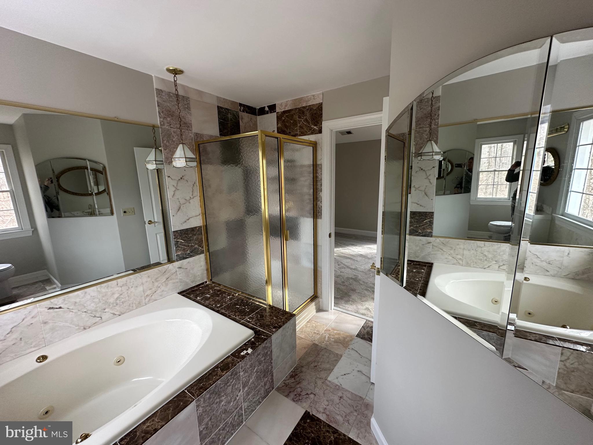 BLUE RIDGE SHORES - Residential