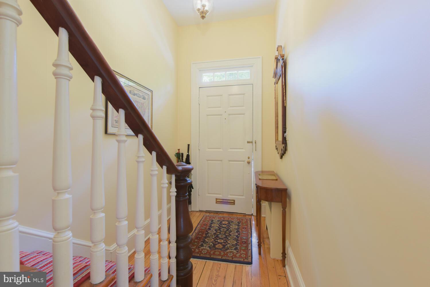 OLD TOWN ALEXANDRIA - Residential