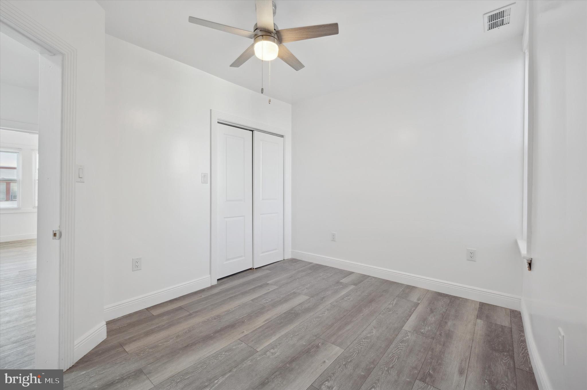 WEST OAK LANE - Residential