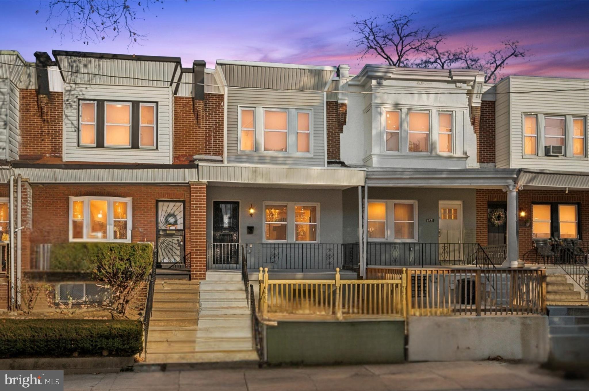 WEST OAK LANE - Residential