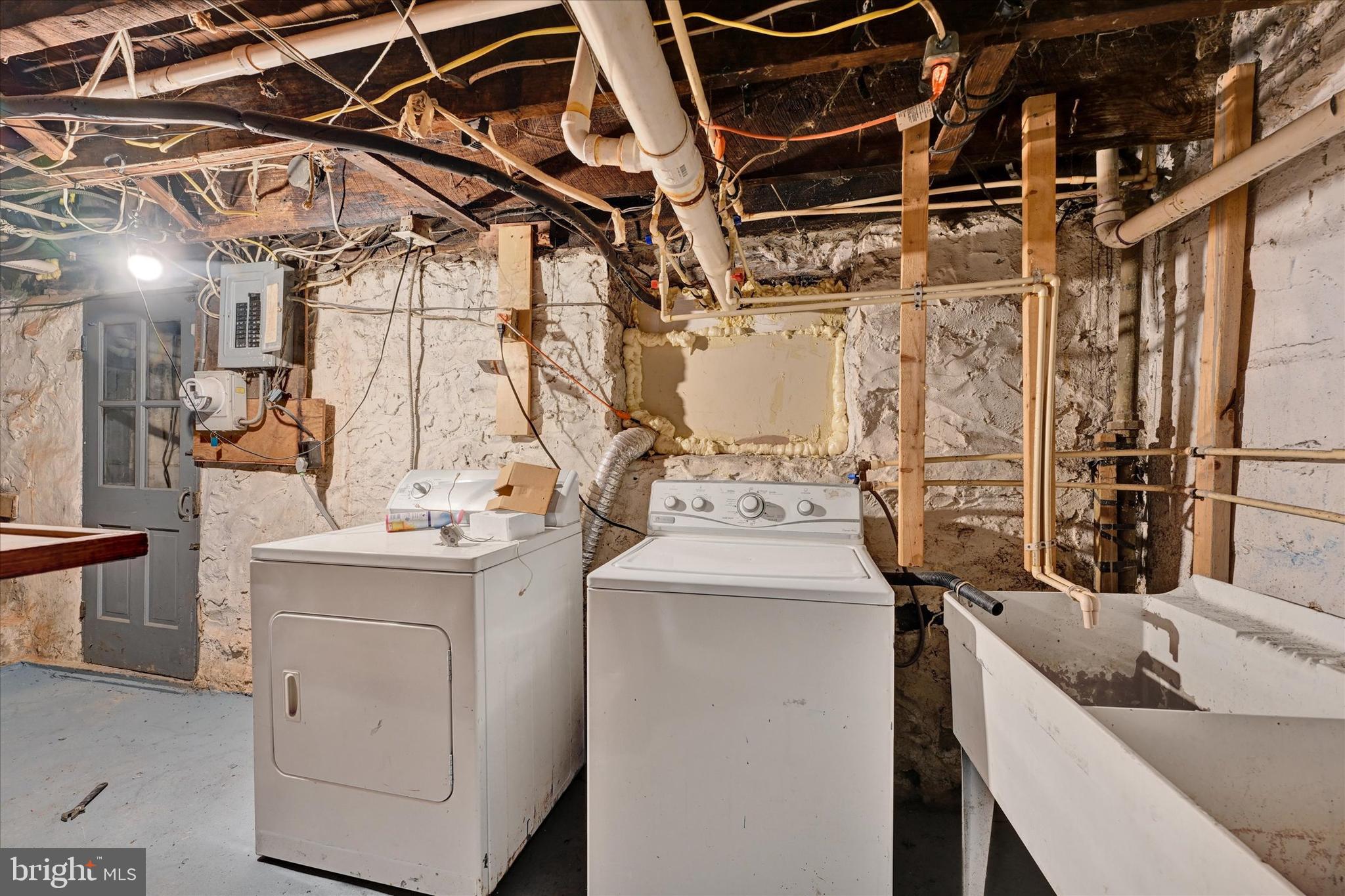 ROSEMONT - Residential