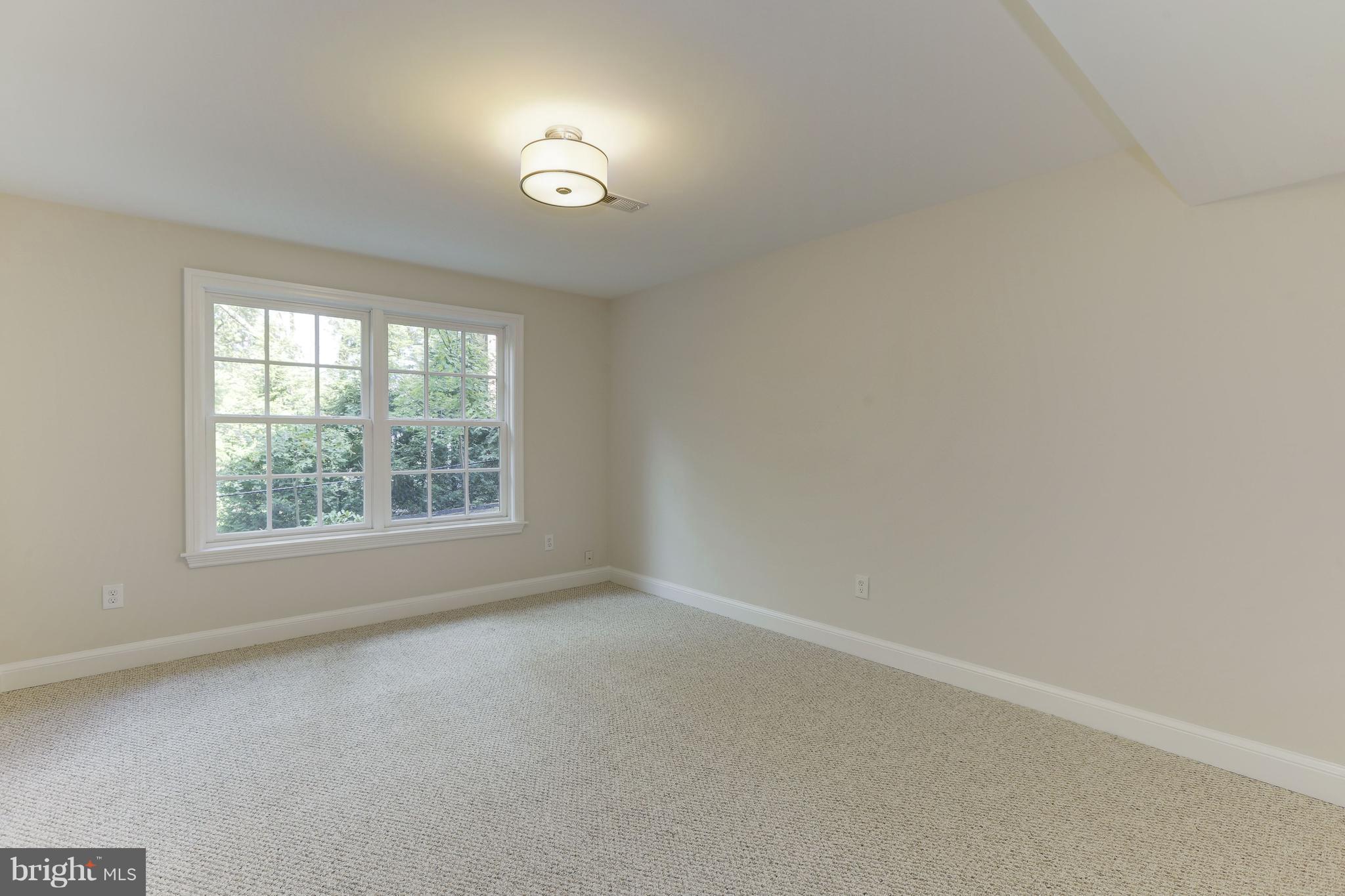 SUMNER - Residential