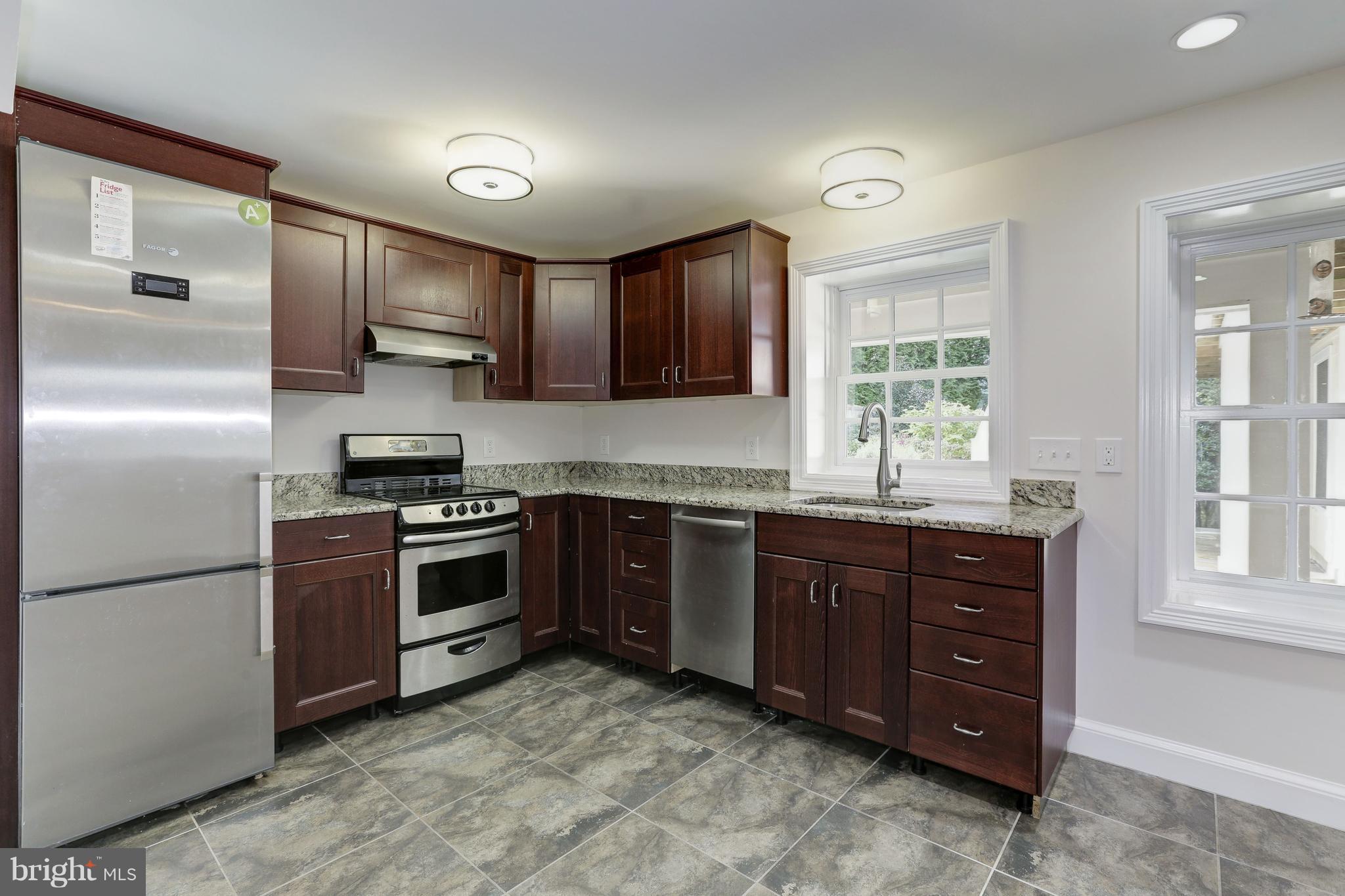 SUMNER - Residential