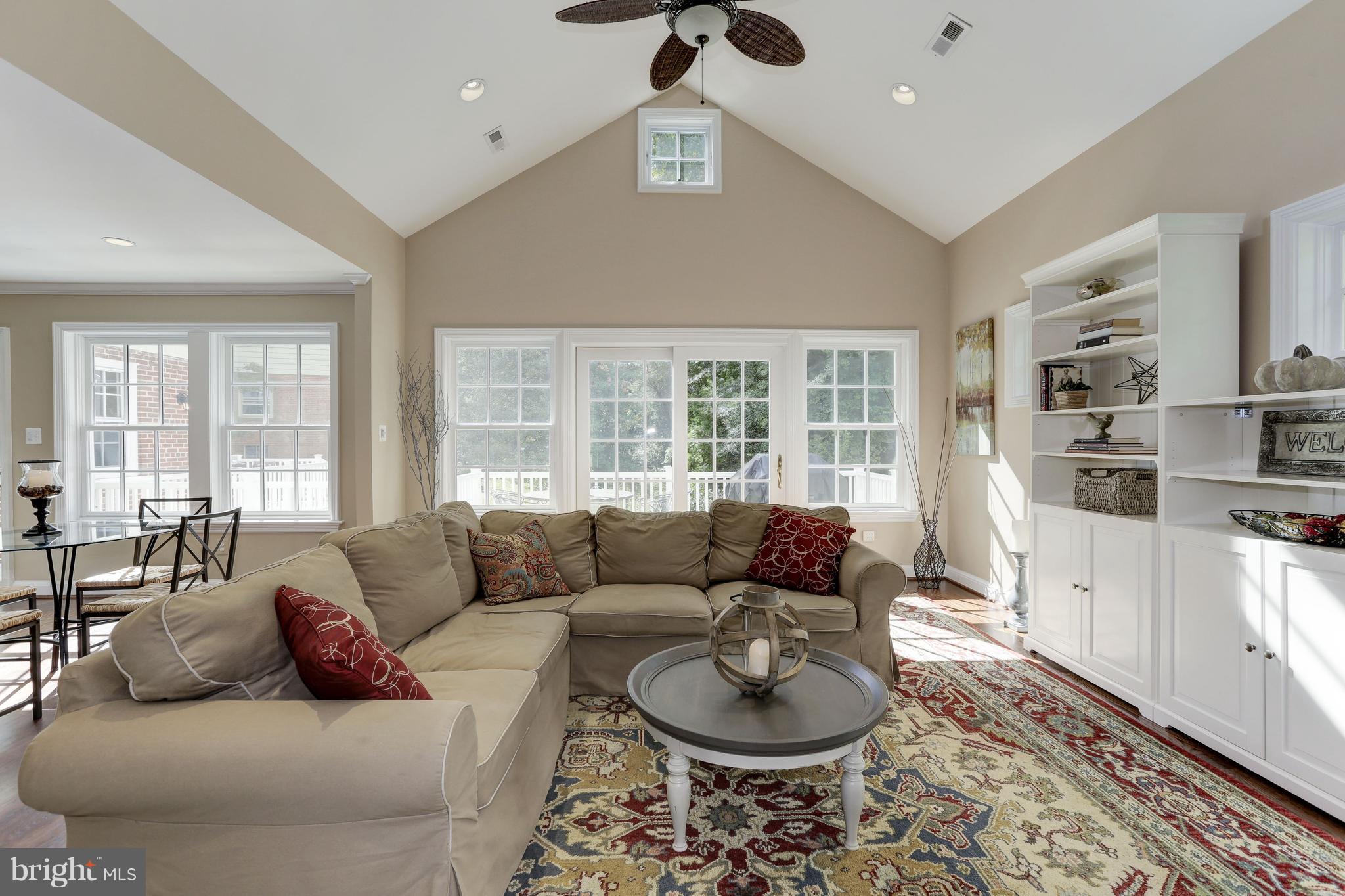 SUMNER - Residential