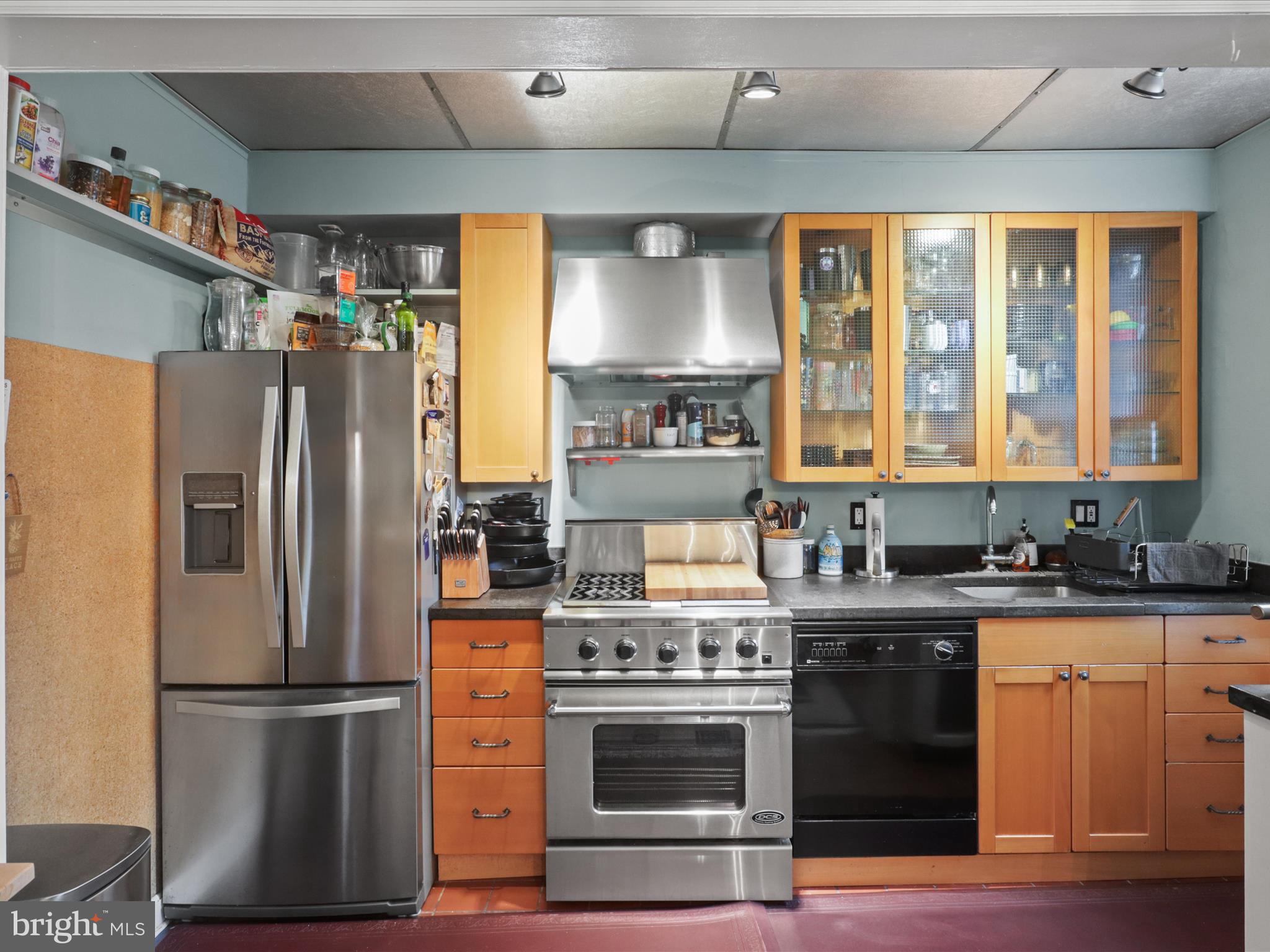 ARLINGTON VILLAGE - Residential Lease