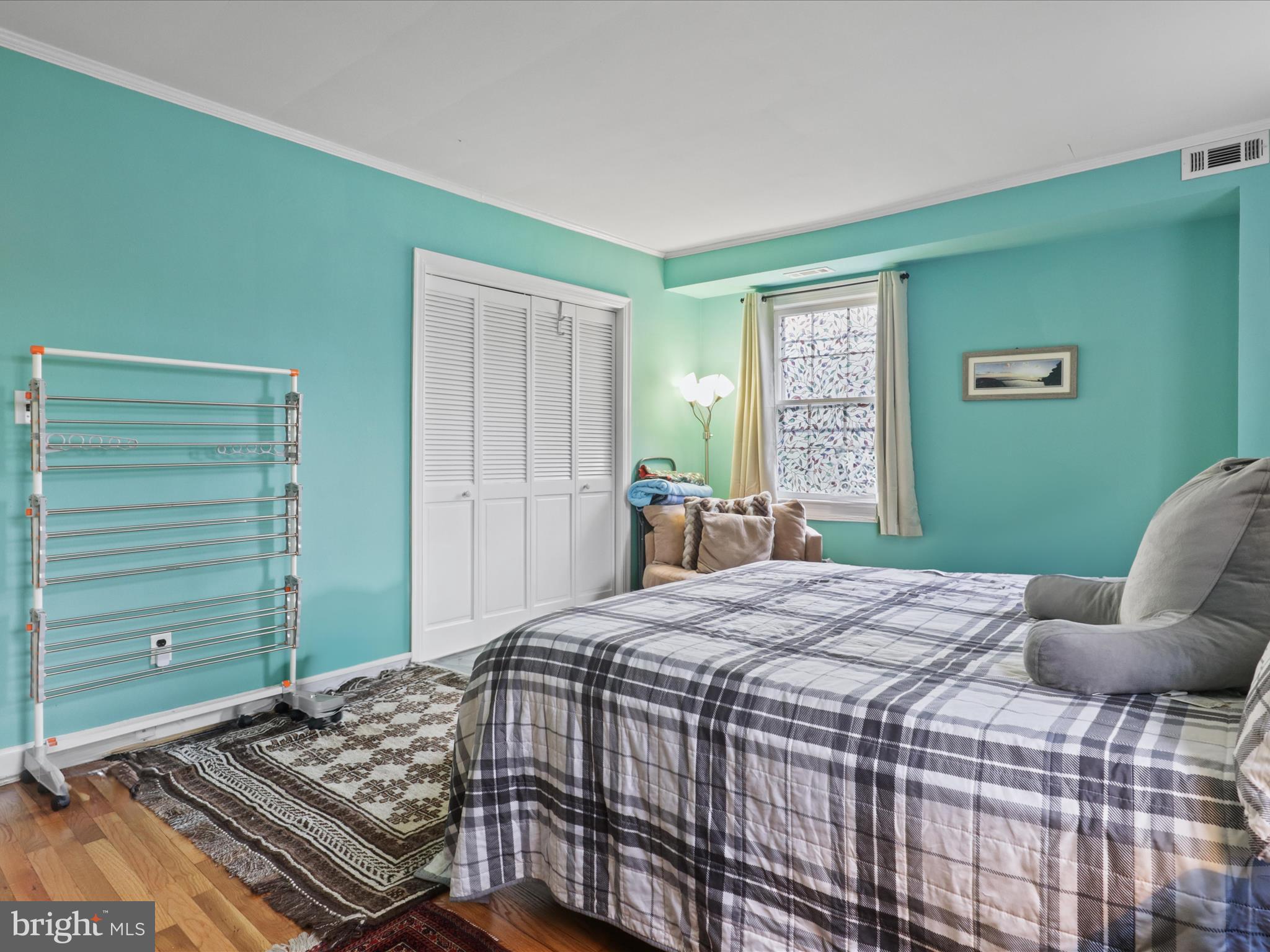 ARLINGTON VILLAGE - Residential Lease