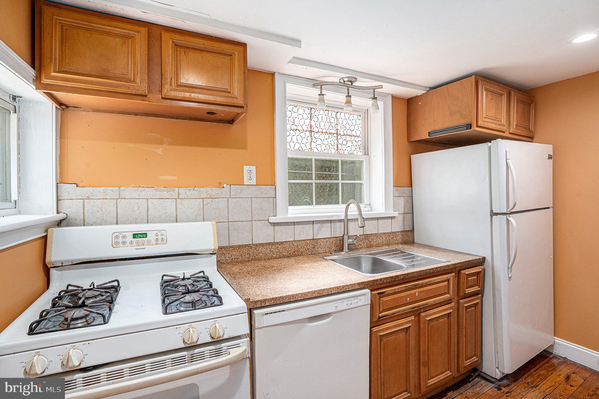 GERMANTOWN - Residential