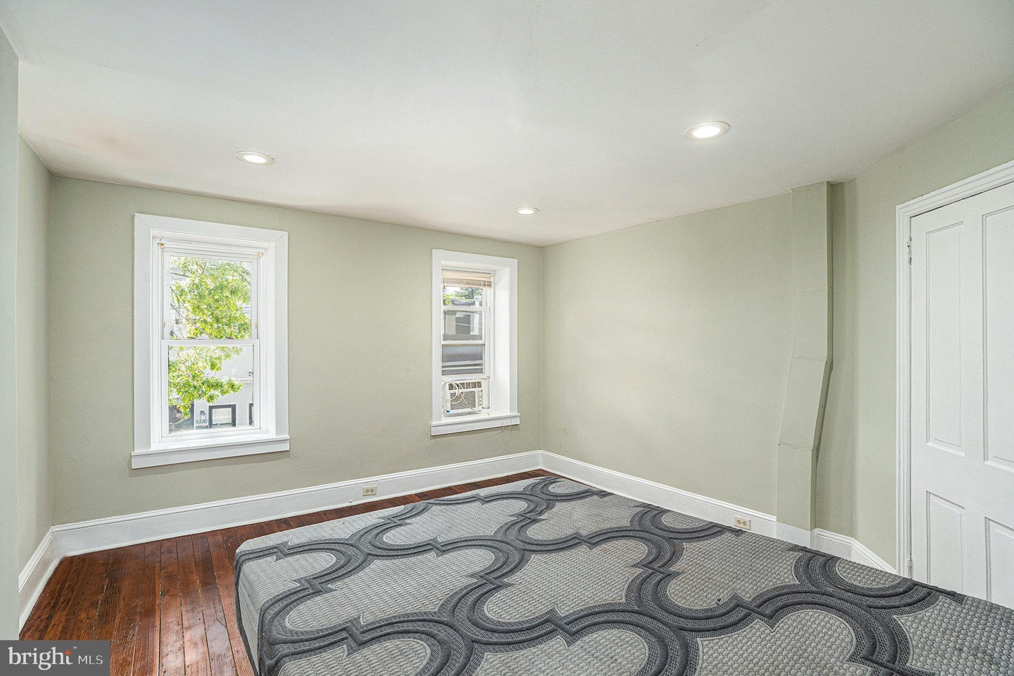 GERMANTOWN - Residential