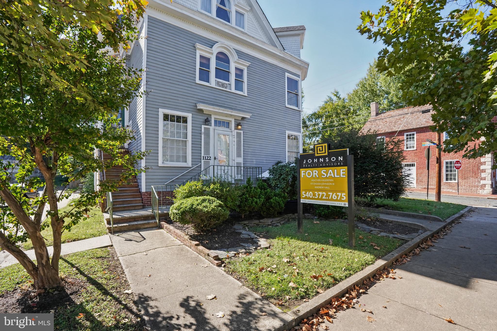1122 CAROLINE STREET 6