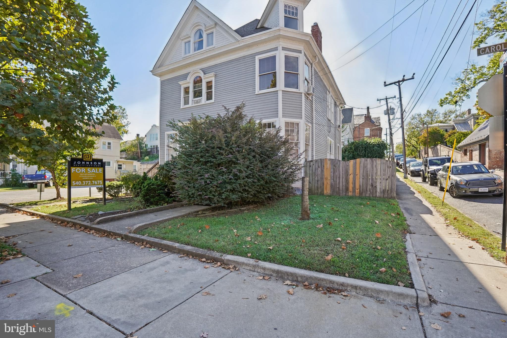 1122 CAROLINE STREET 6