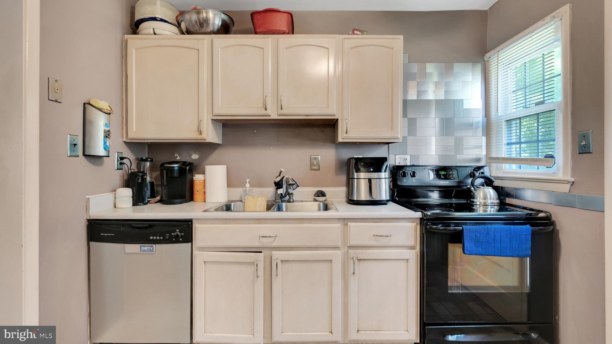 NORTH INDIAN HEAD ESTATES - Residential