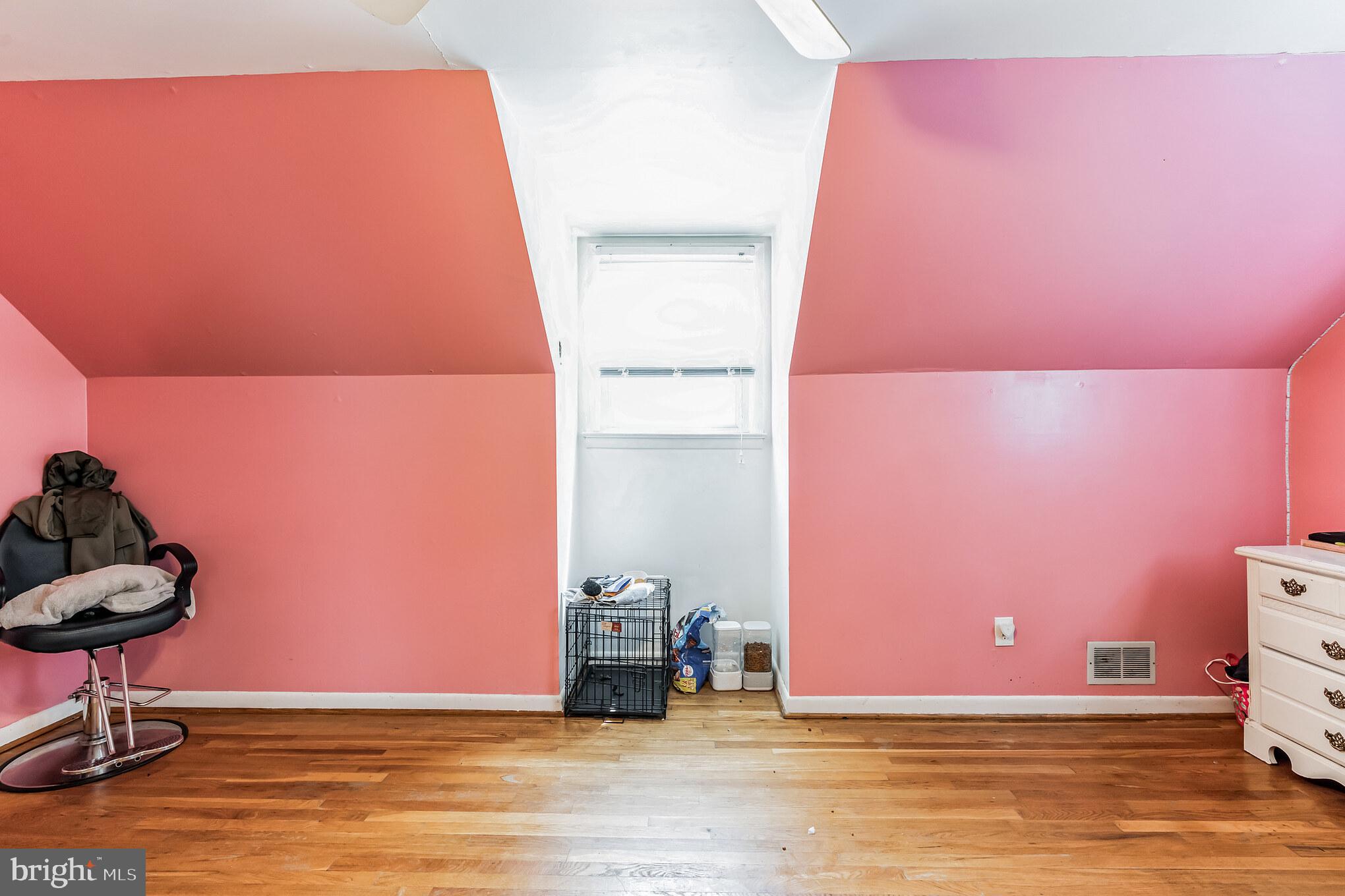 NORTH INDIAN HEAD ESTATES - Residential