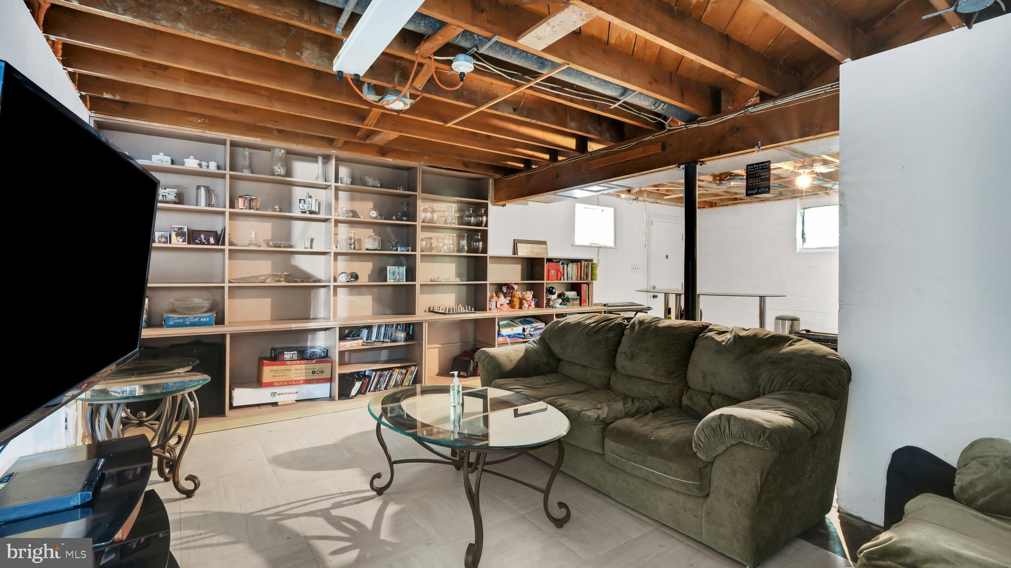 NORTH INDIAN HEAD ESTATES - Residential