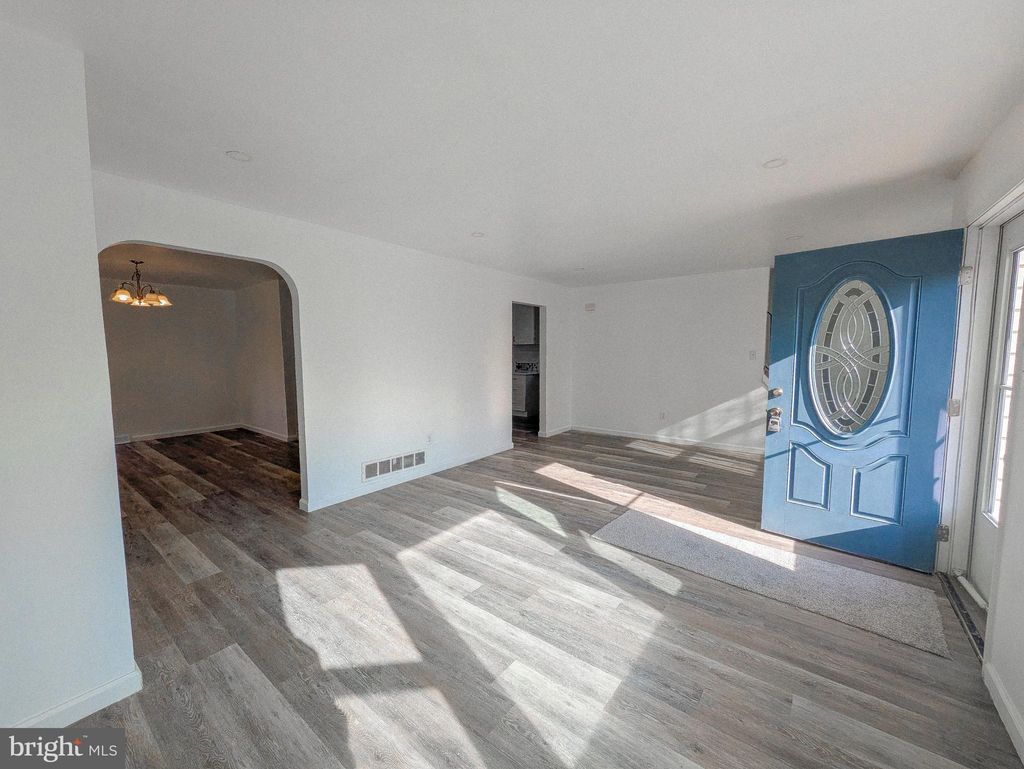 Photo of 1822 Osbourne Avenue, WILLOW GROVE, PA 19090 (MLS # PAMC2161848)