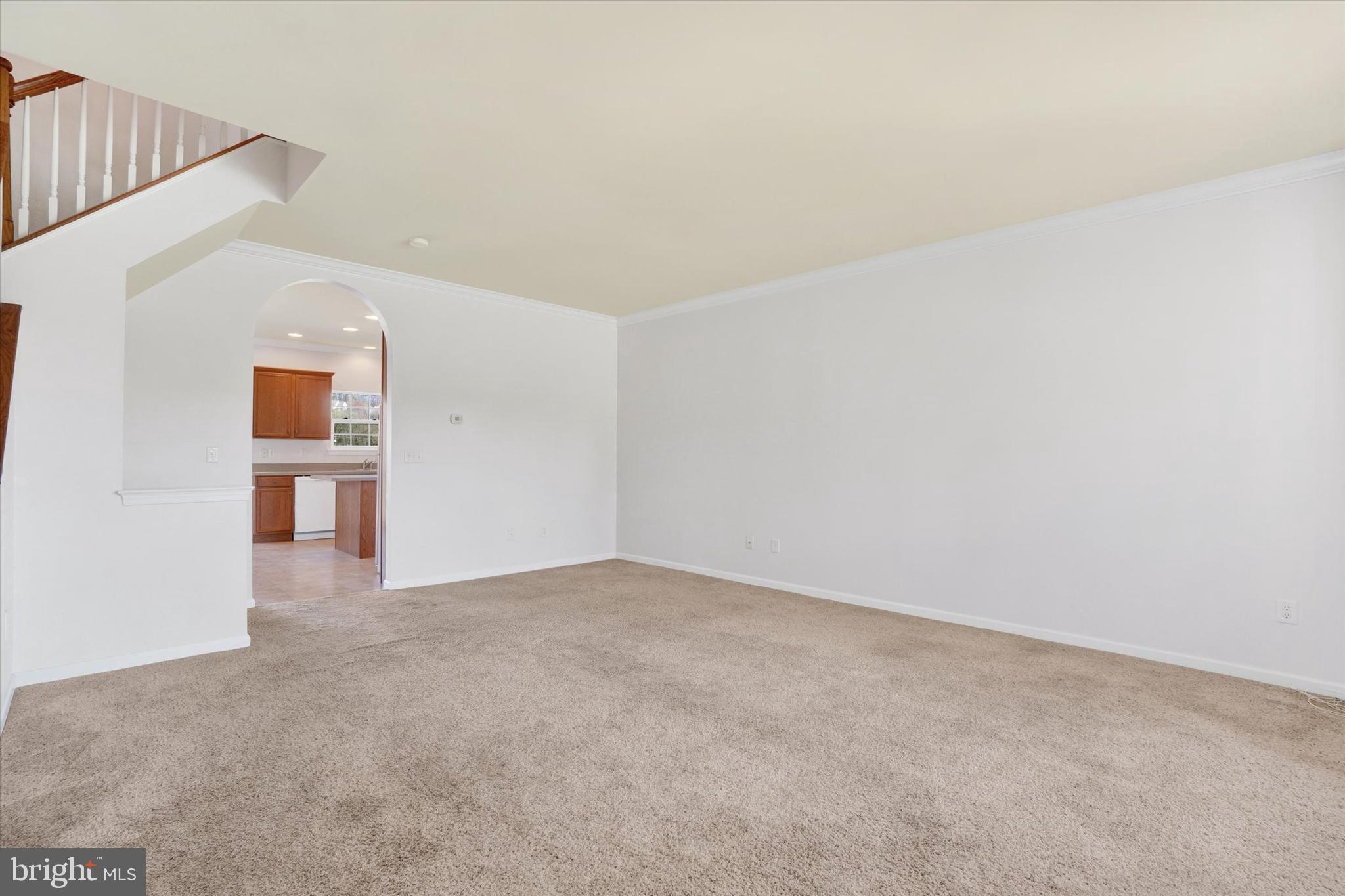 HUNT CLUB CONDOS - Residential