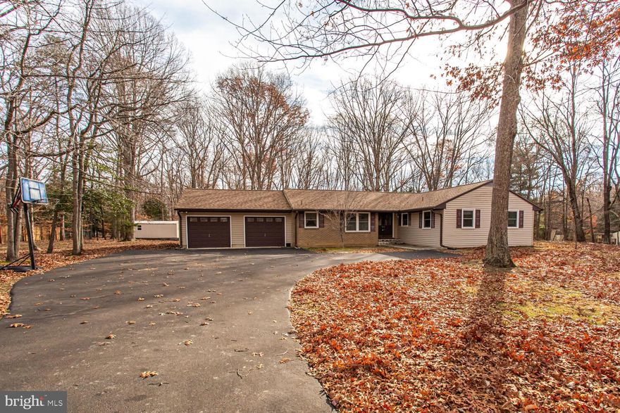 Beautiful rambler on 1.71 acres in a quiet neighborhood. convenient to Laplata, White Plains and only 35 minutes from DC. Single owner. Large bedrooms, Family room and kitchen. Partially finished basement and attached 2 car Garage. NO HOA
New Mound Septic System Installed 2023