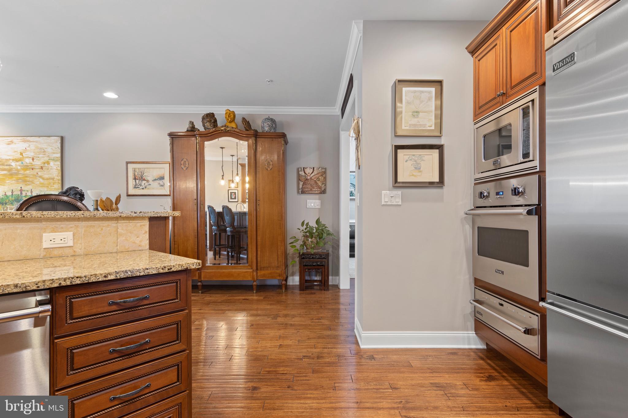 WOODLEDGE AT WHITFORD HILLS - Residential