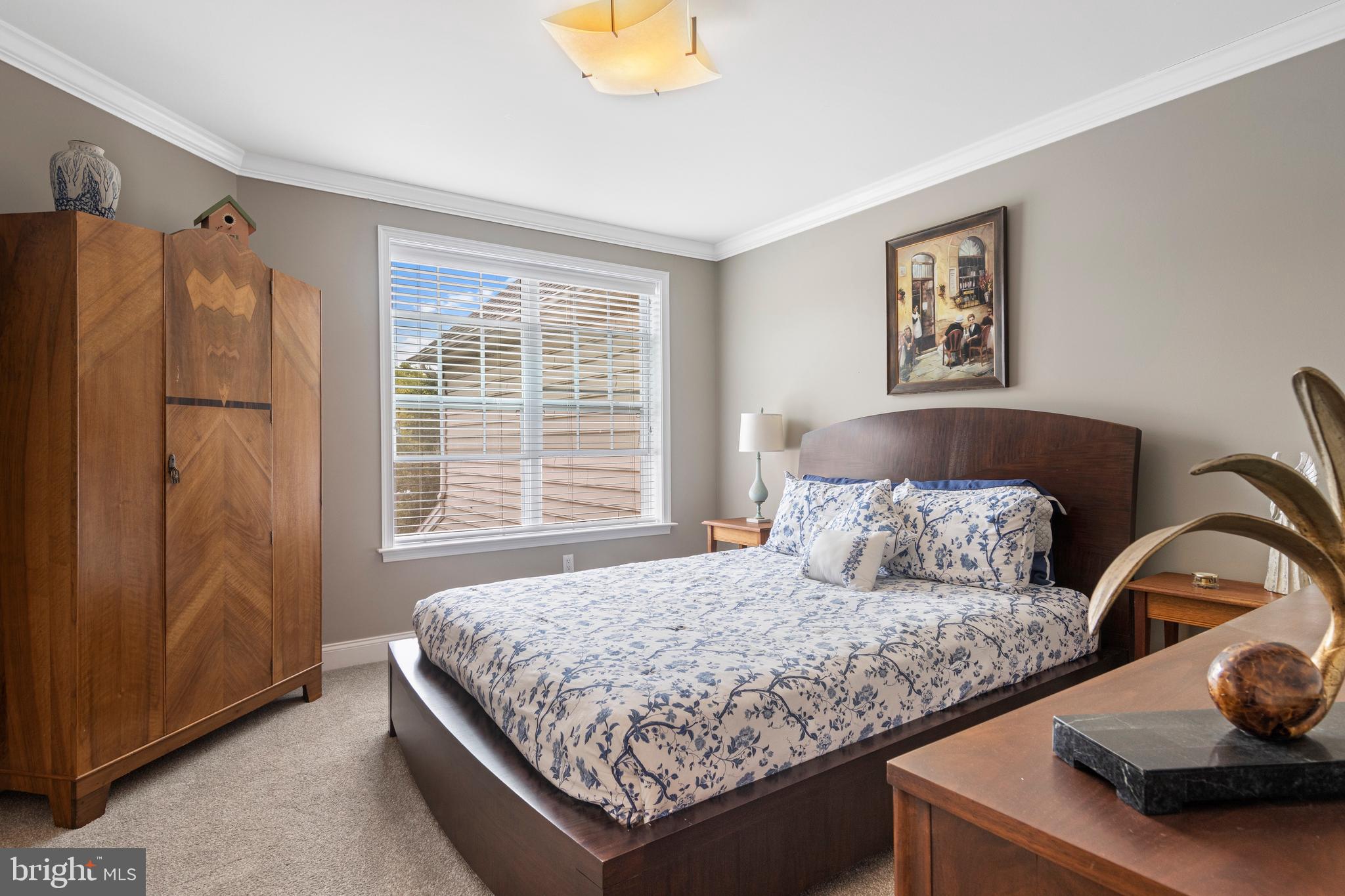 WOODLEDGE AT WHITFORD HILLS - Residential