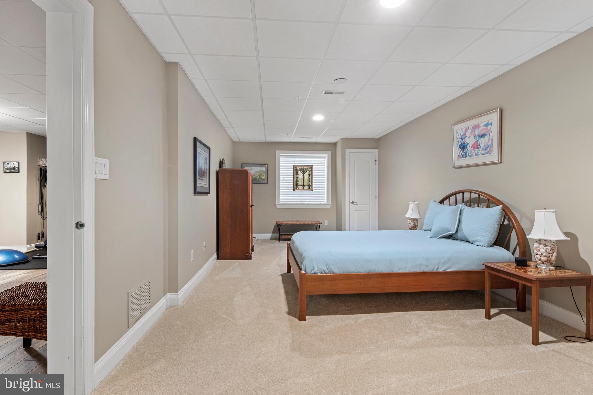 WOODLEDGE AT WHITFORD HILLS - Residential