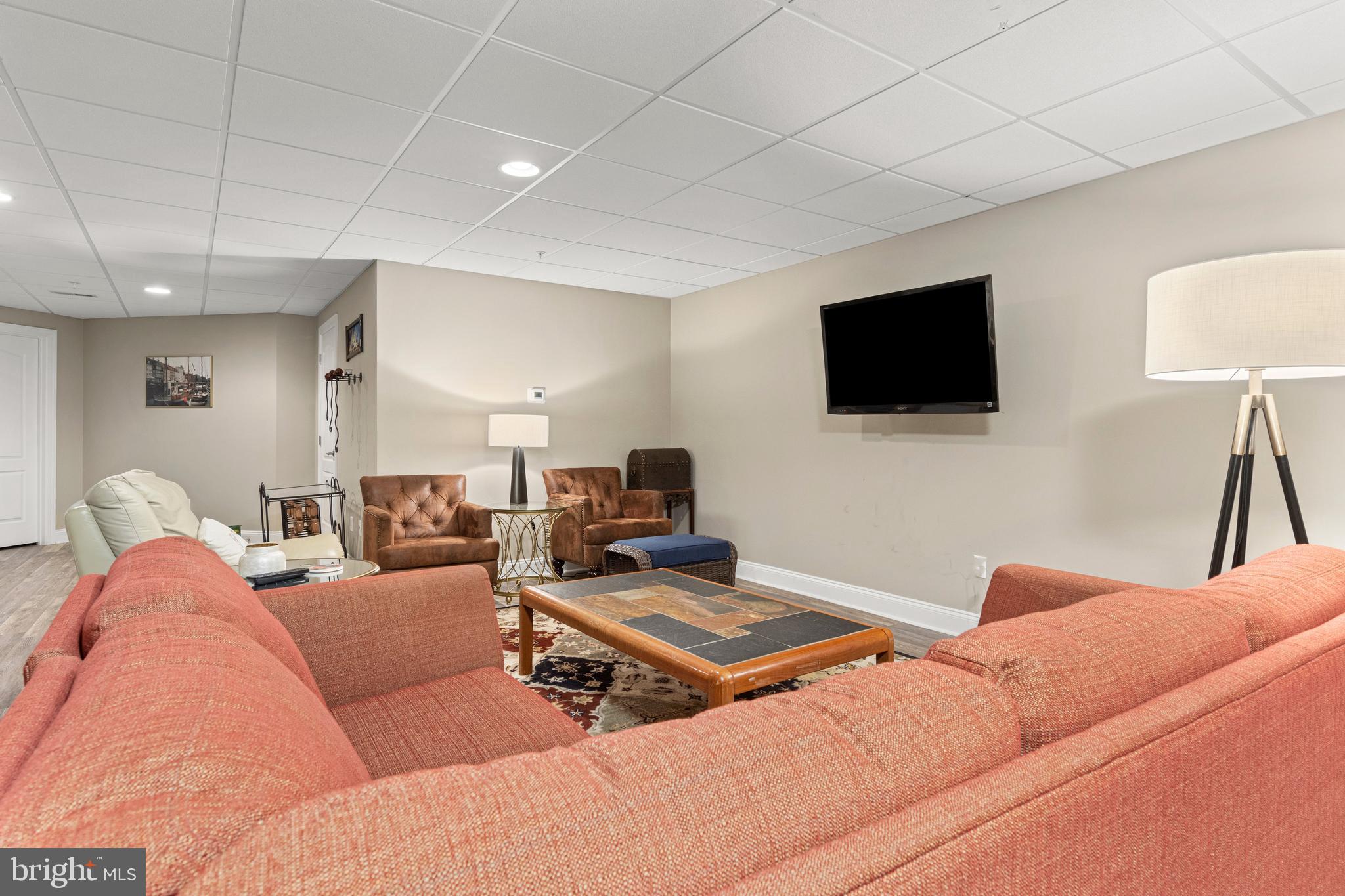 WOODLEDGE AT WHITFORD HILLS - Residential