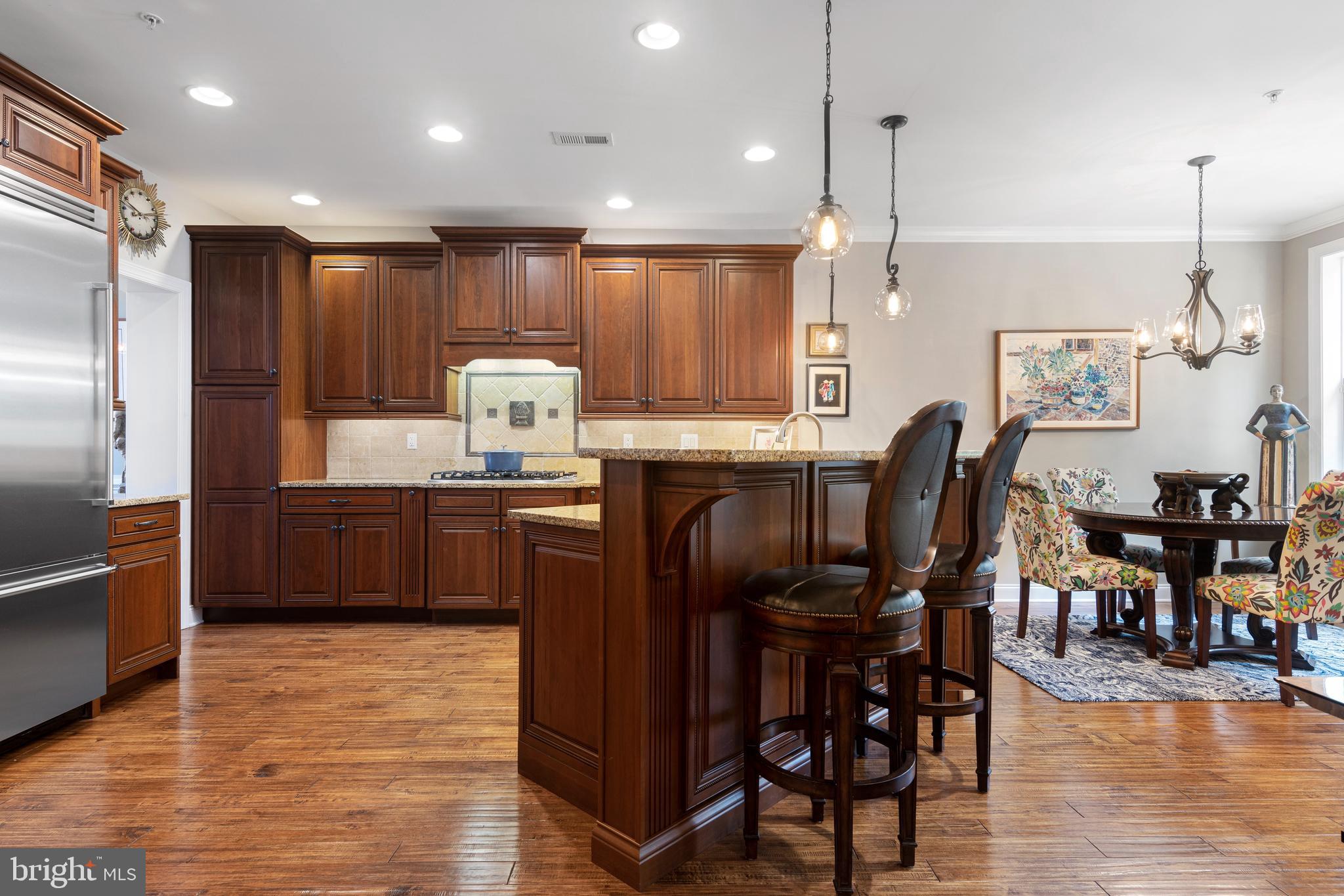 WOODLEDGE AT WHITFORD HILLS - Residential