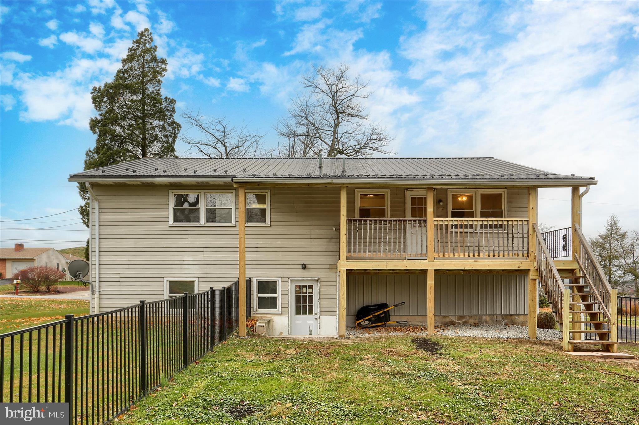 CARROLL MANOR - Residential