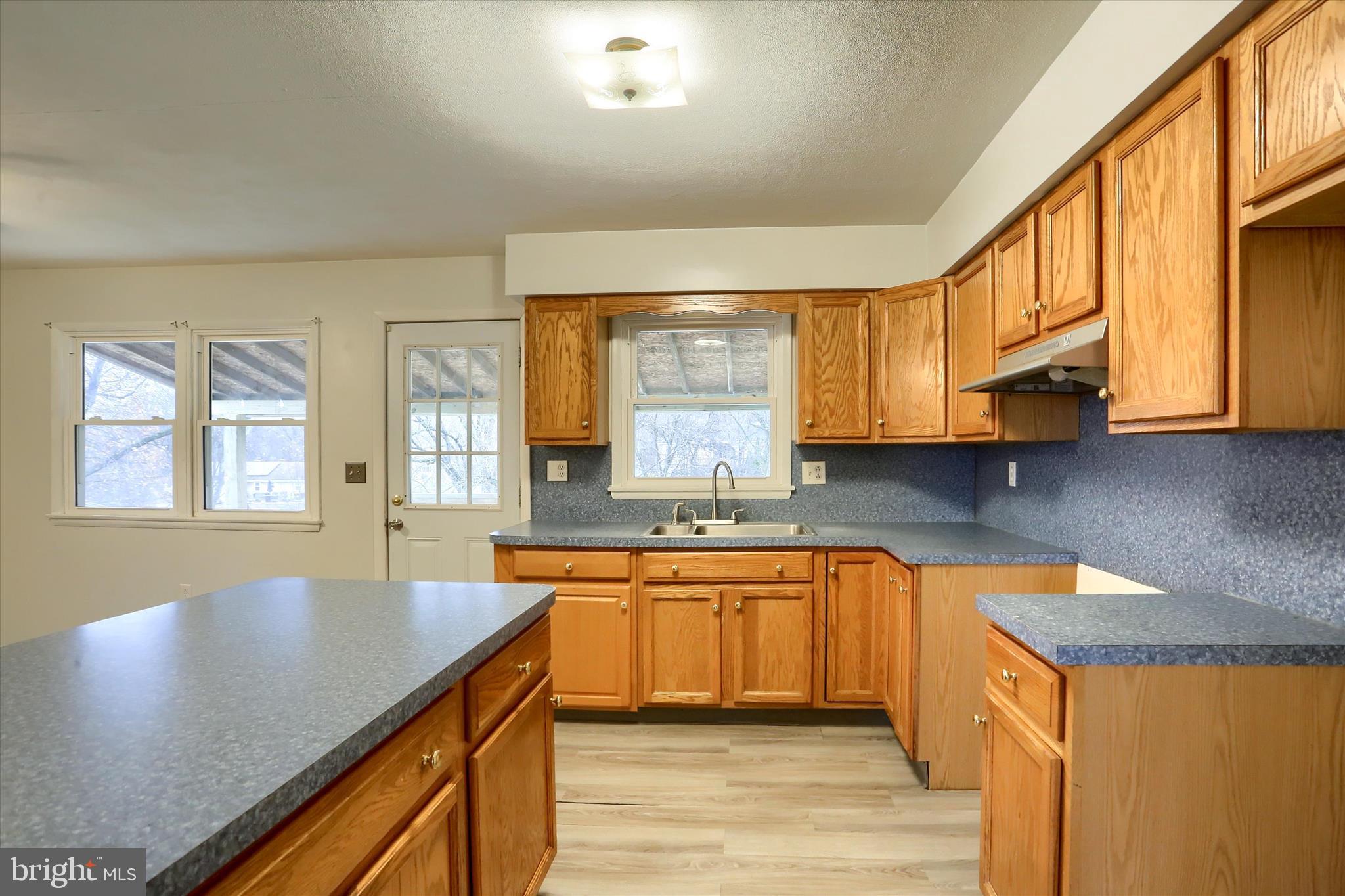 CARROLL MANOR - Residential