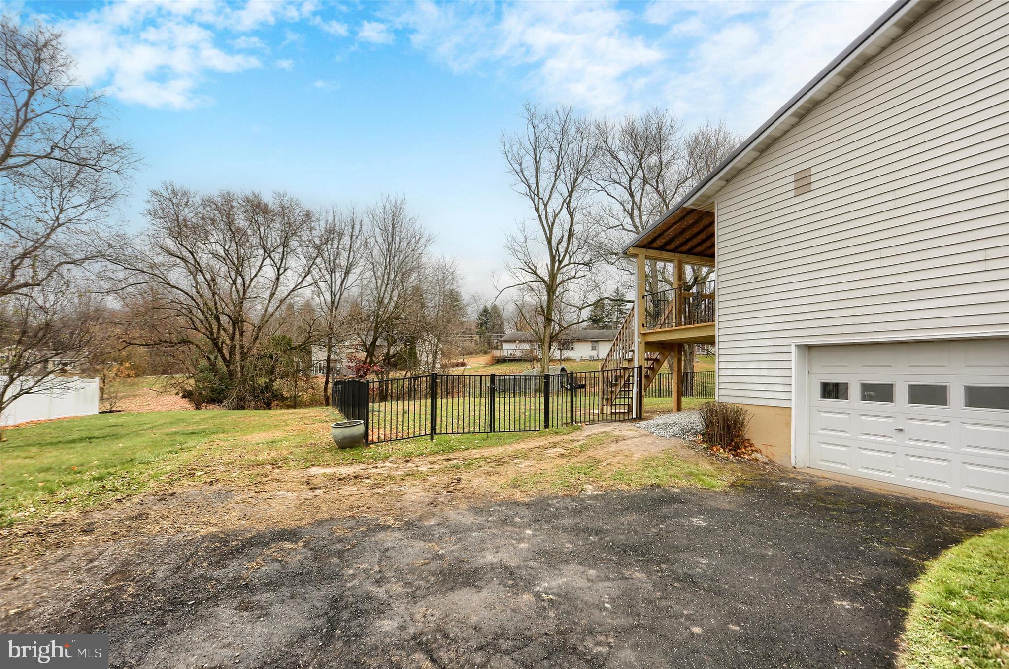 CARROLL MANOR - Residential