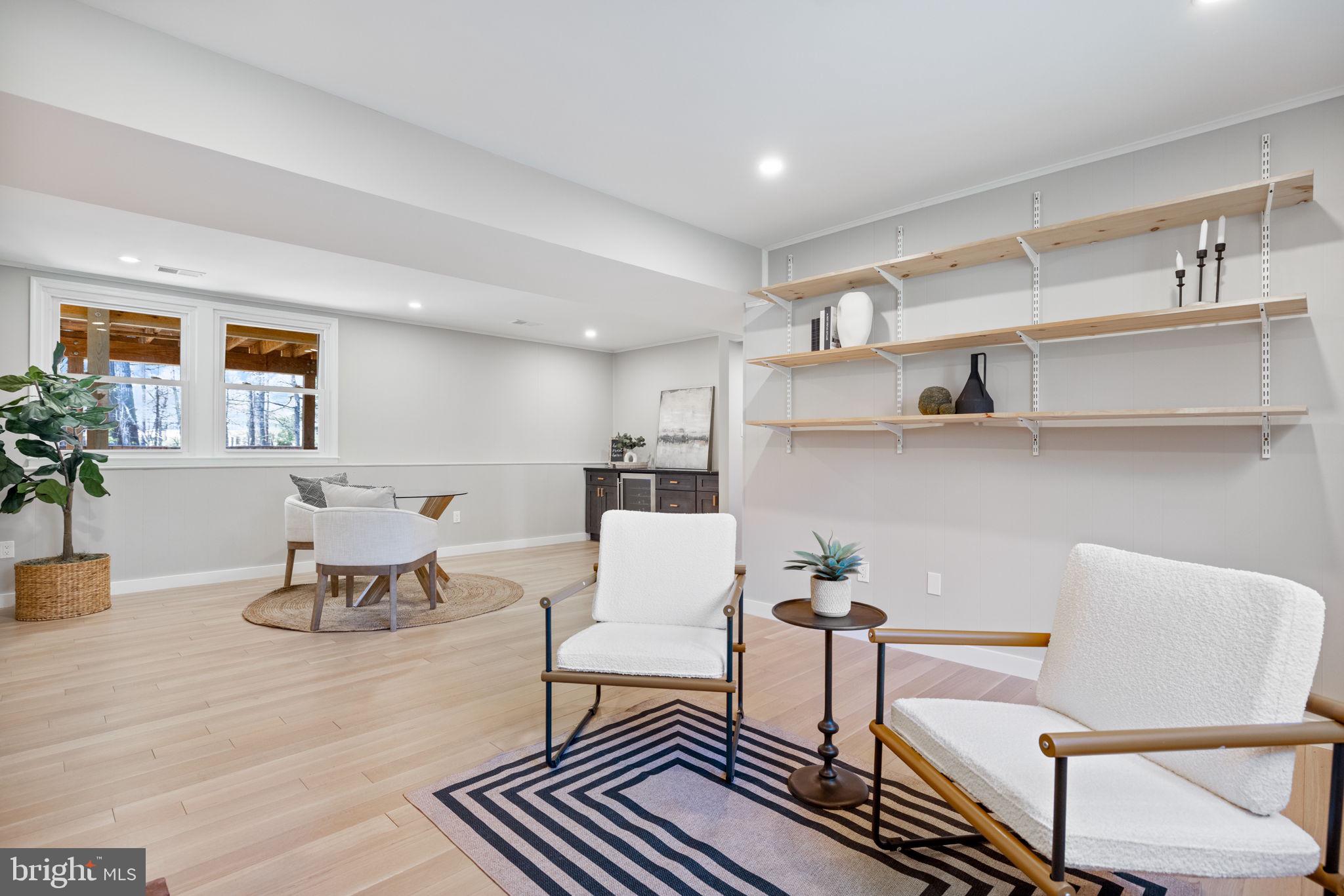 HIDDENBROOK - Residential