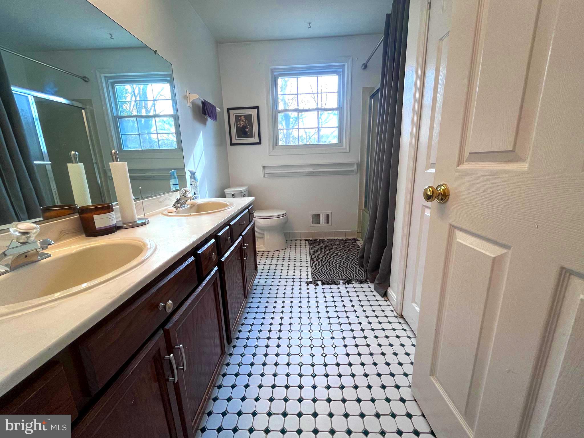 TANTALLON HILLS - Residential