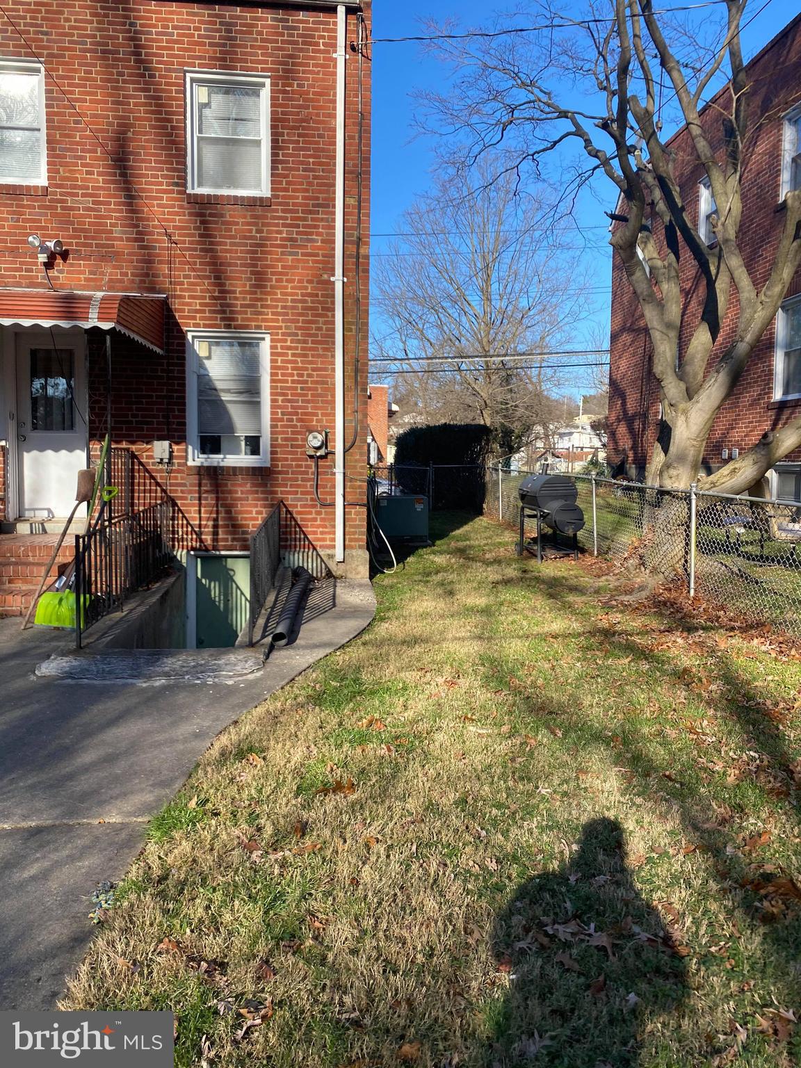 WOODLAWN - Residential