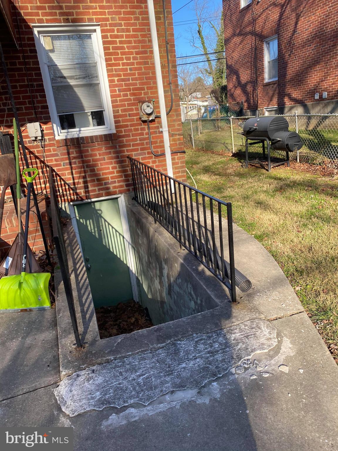 WOODLAWN - Residential