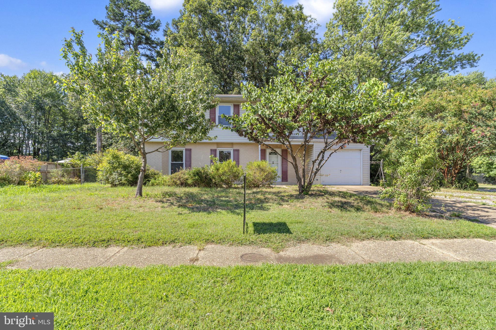790 UNIVERSITY DRIVE