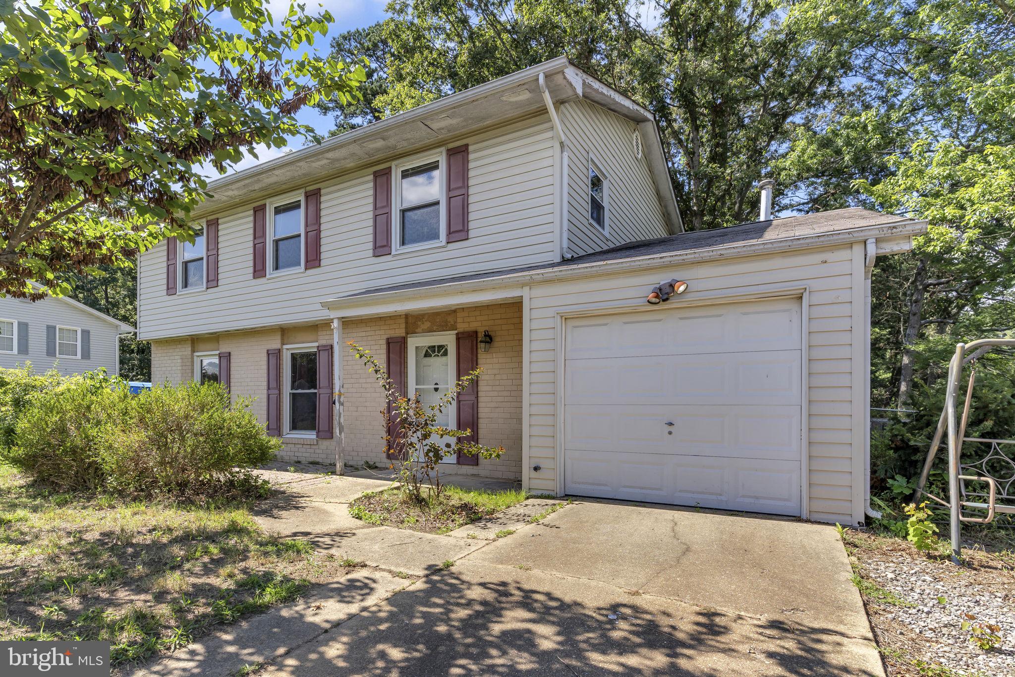 Welcome to 790 University Drive, a spacious colonial that’s move-in ready and waiting for someone to bring their personal touch. This home offers large, light-filled rooms with laminate flooring throughout, giving you a solid start for updates and upgrades as you wish.
Step outside and you’ll find a gardener’s dream backyard—fully fenced with mature trees, a patio perfect for relaxing or entertaining, and plenty of space for your green thumb to flourish. While the home is in good shape overall, it does need some TLC on the exterior, making it a fantastic opportunity to customize and build equity.
Whether you’re looking for a great investment or a forever home you can make your own, 790 University Drive delivers both potential and charm in one package.
This property is being sold under a guardianship, which means that any accepted contract will require third-party court approval before it can be finalized. While this step may add a bit of time to the process.