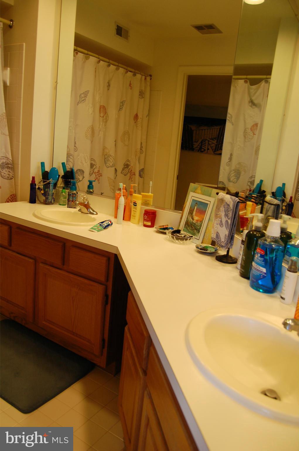 ETON SQUARE - Residential Lease