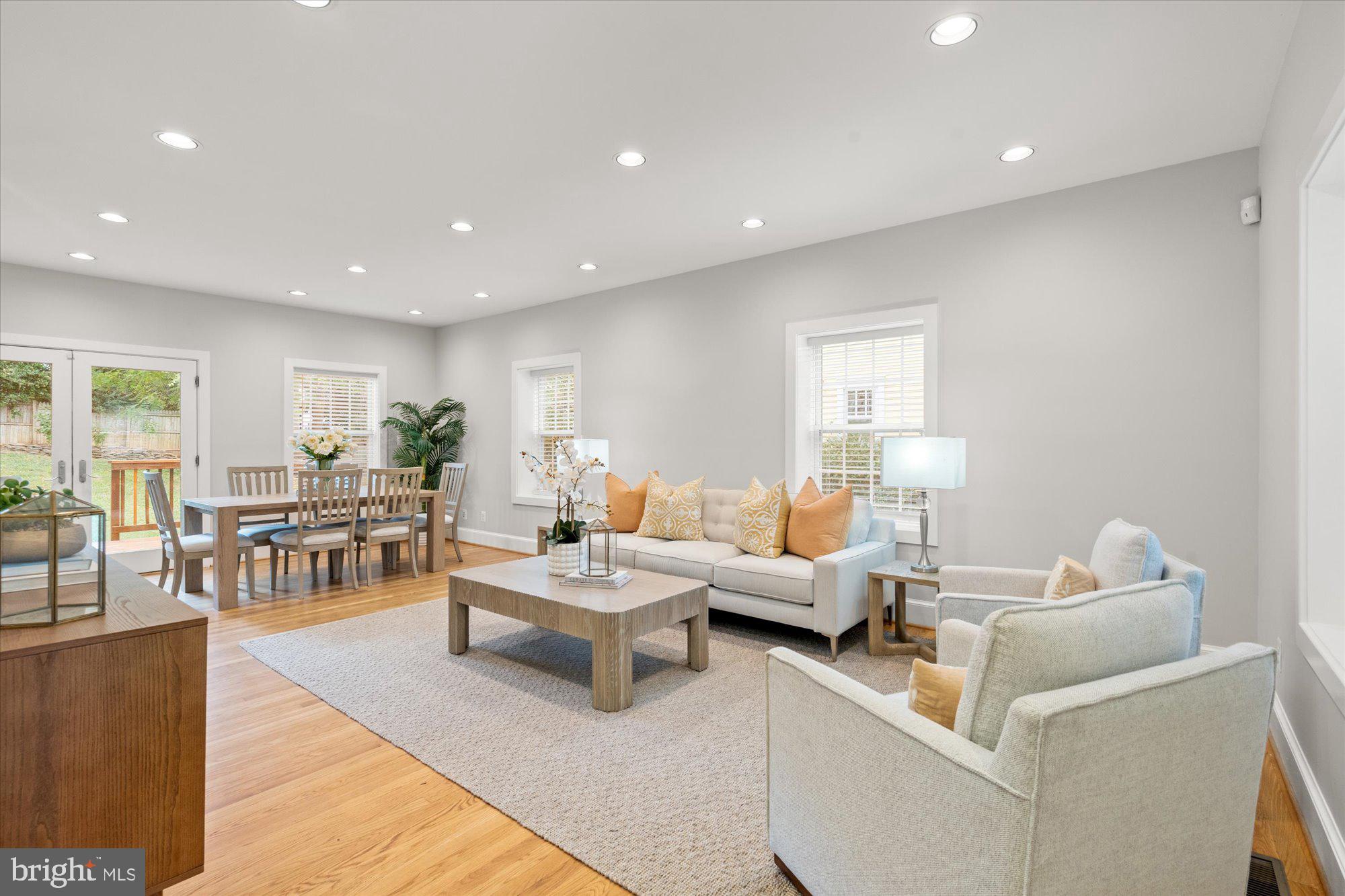 202 W GEORGE MASON ROAD