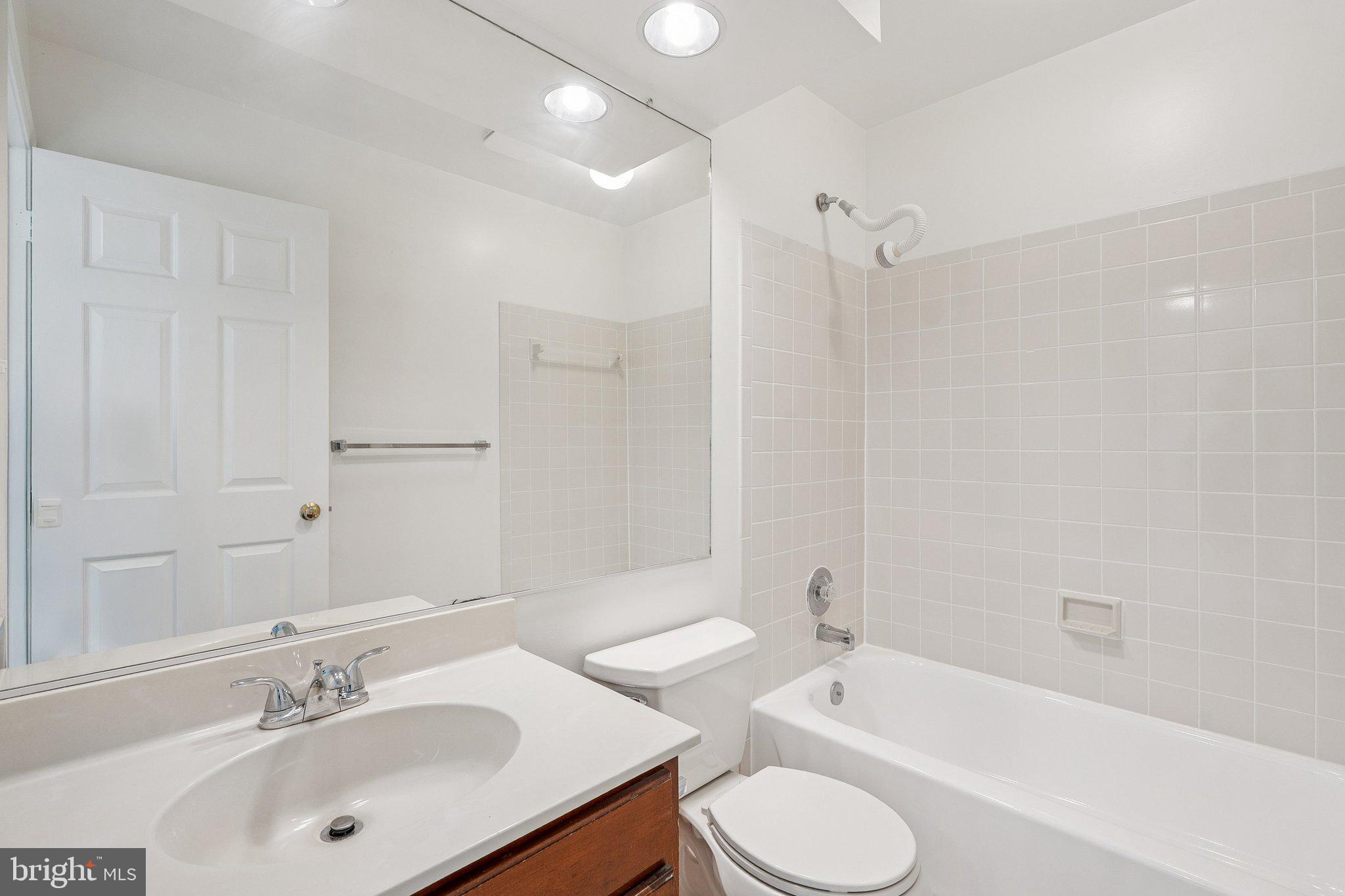 GATE POST ESTATES - Residential