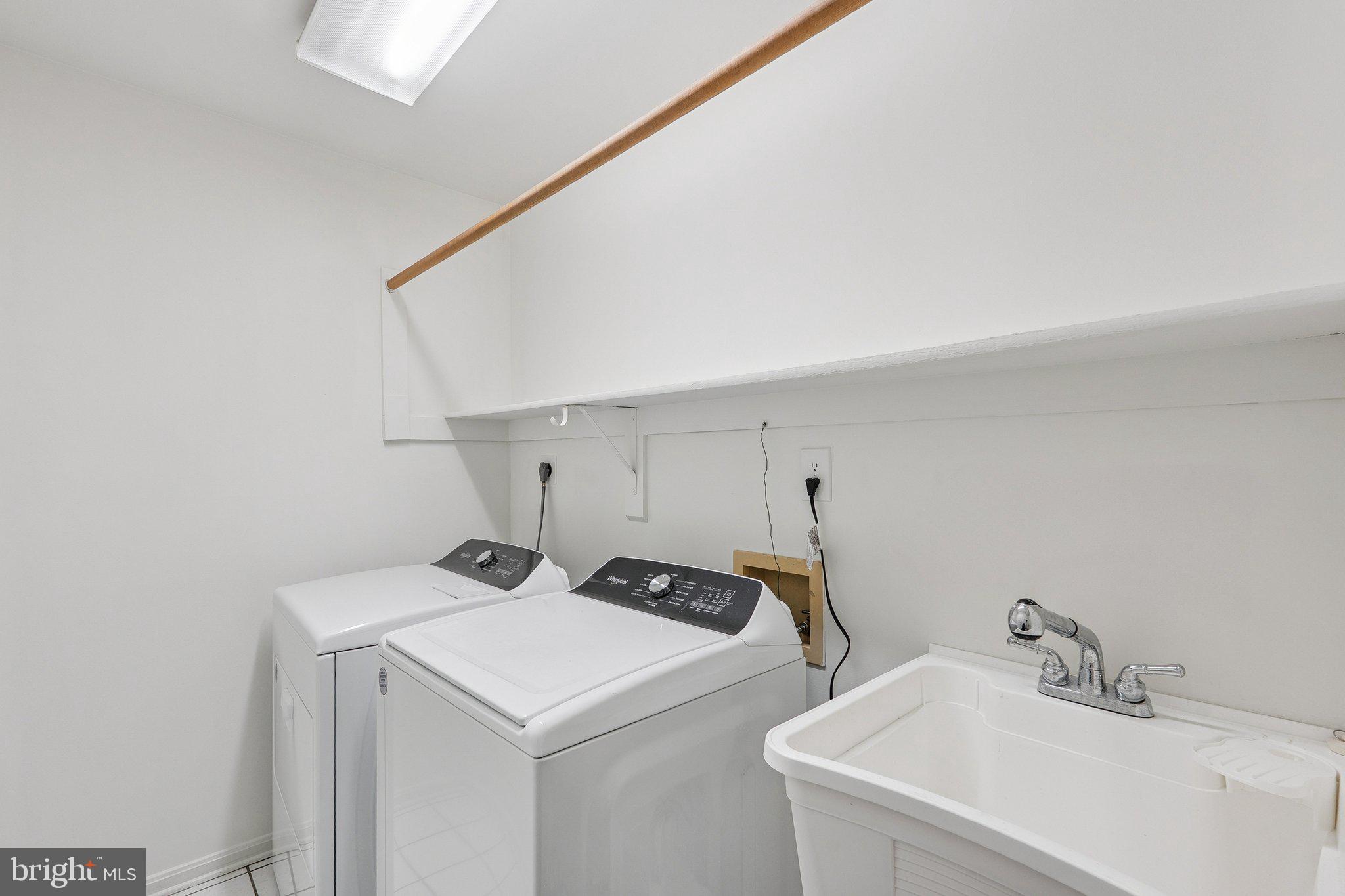 GATE POST ESTATES - Residential