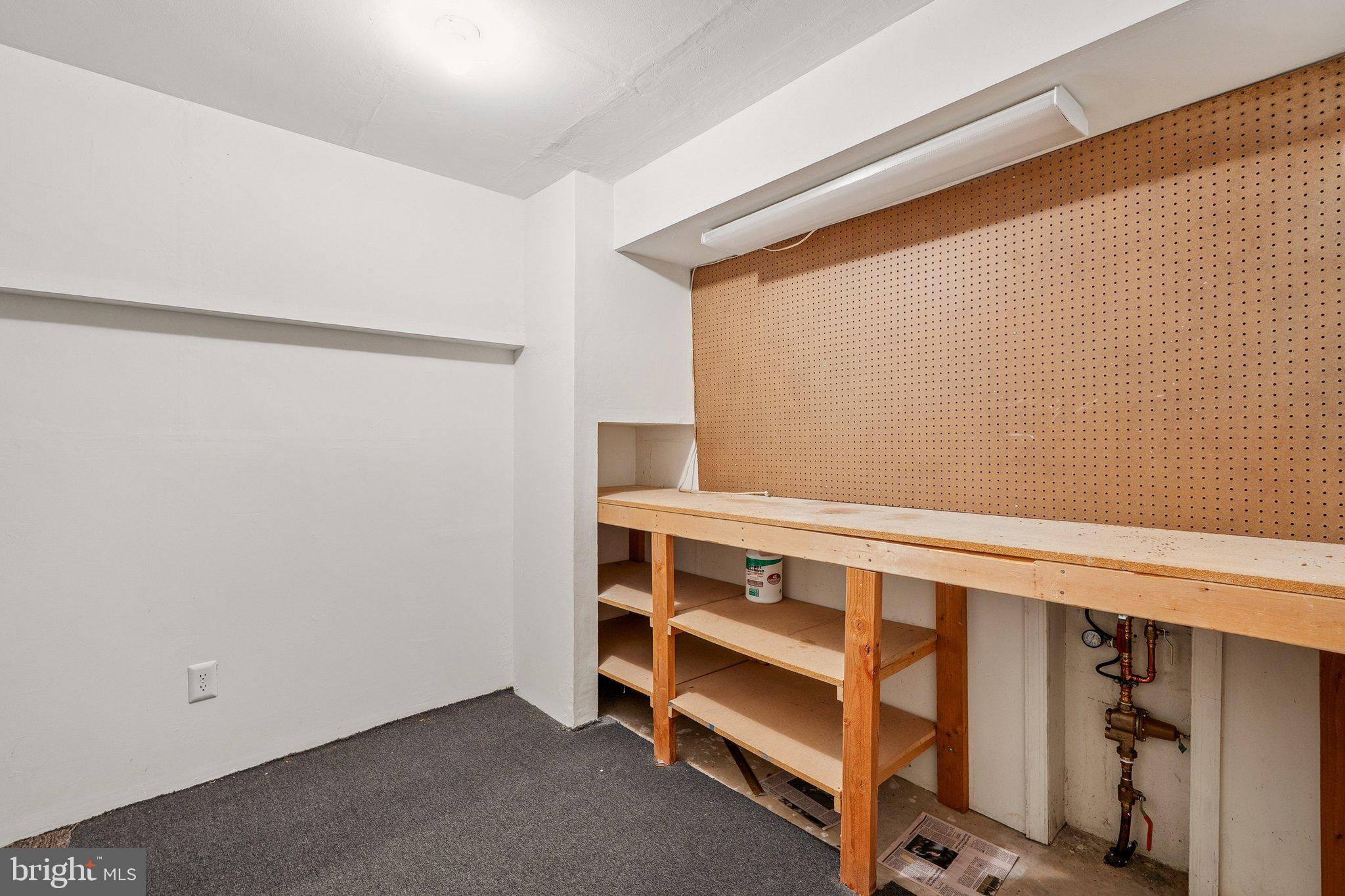 GATE POST ESTATES - Residential