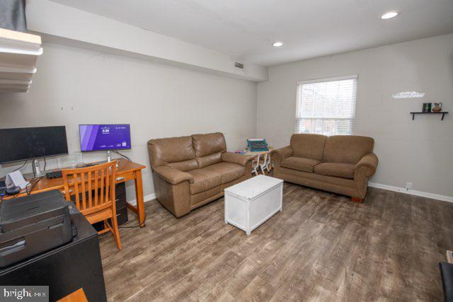 CHATHAM VIL OF TOW - Residential