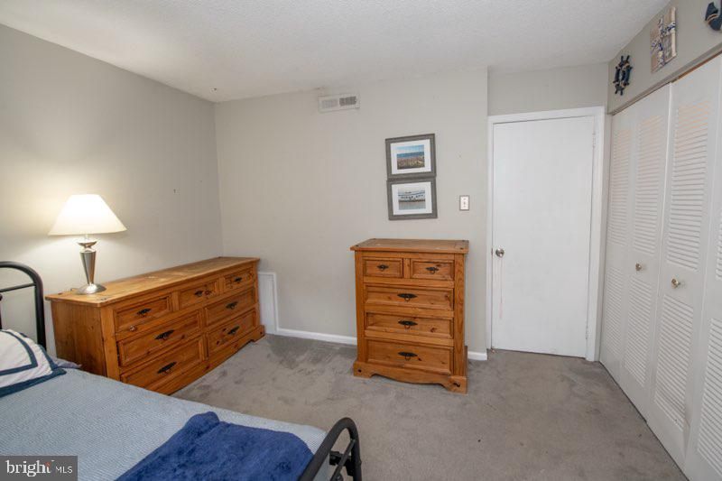 CHATHAM VIL OF TOW - Residential