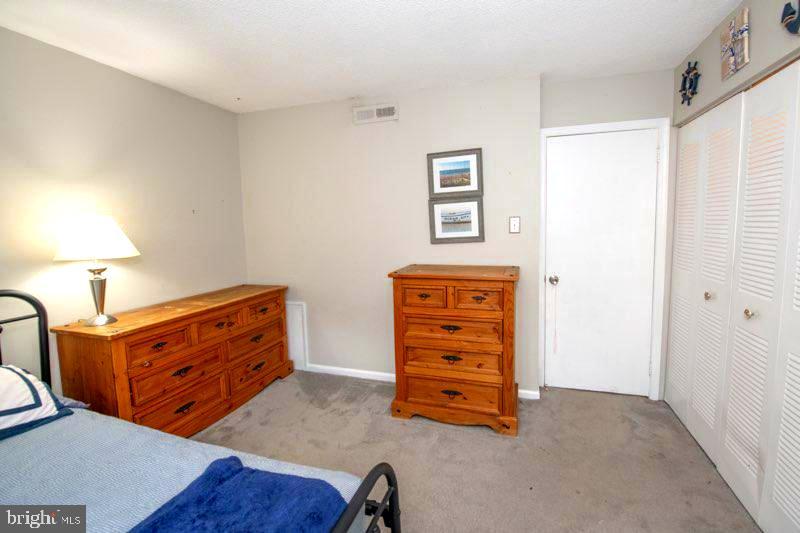 CHATHAM VIL OF TOW - Residential